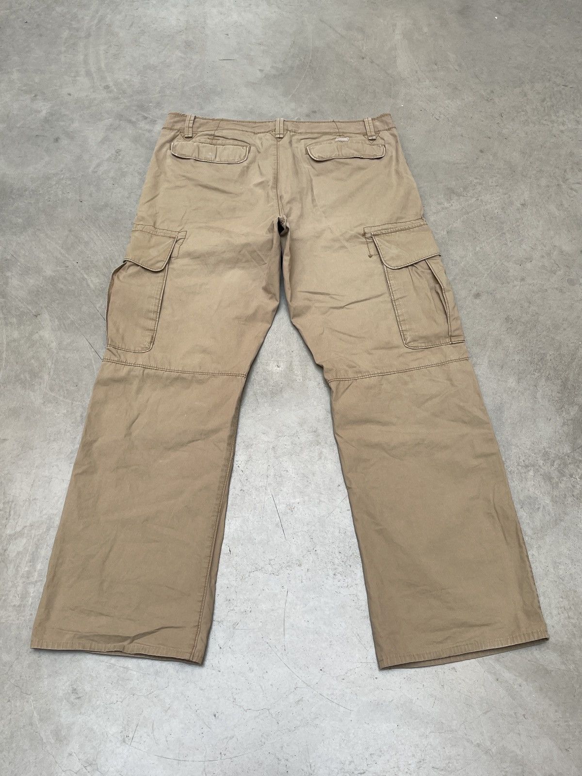 Vintage Vintage Military Cargo Pants Beige Wide Workwear Fit size 36 Size US 36 / EU 52 - 5 Thumbnail