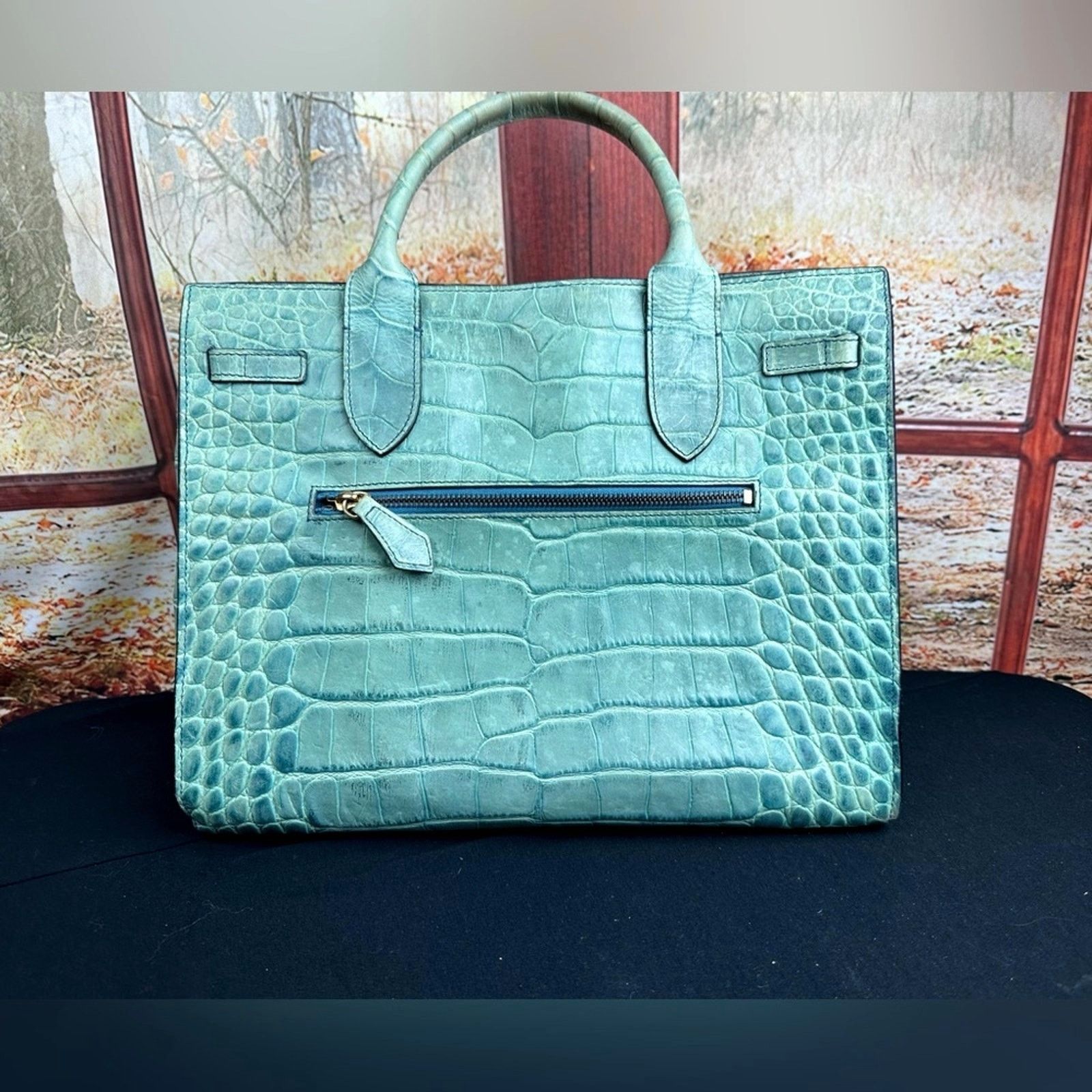 Dooney & Bourke Dooney & Bourke Green Crocodile Embossed Shoulder Bag Size ONE SIZE - 4 Thumbnail