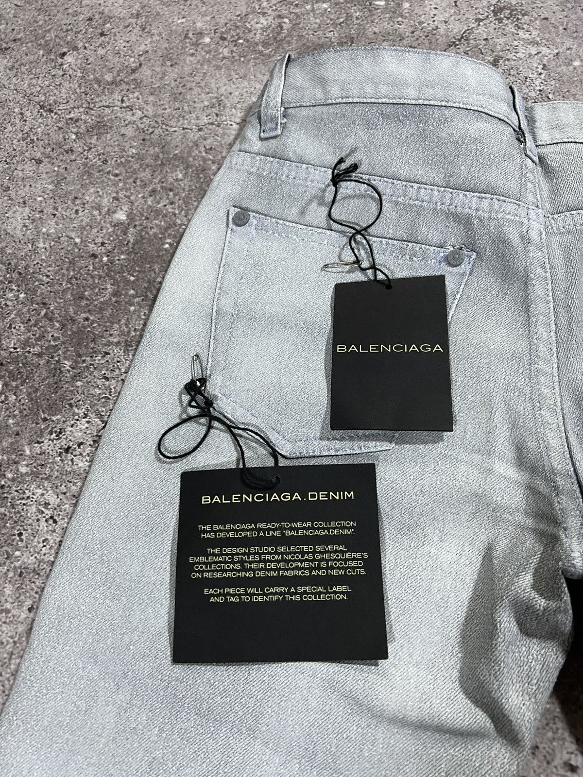 Balenciaga Deadstock Balenciaga 2008 Silver Painted Denim Jeans Size 27 Size US 27 - 15 Thumbnail