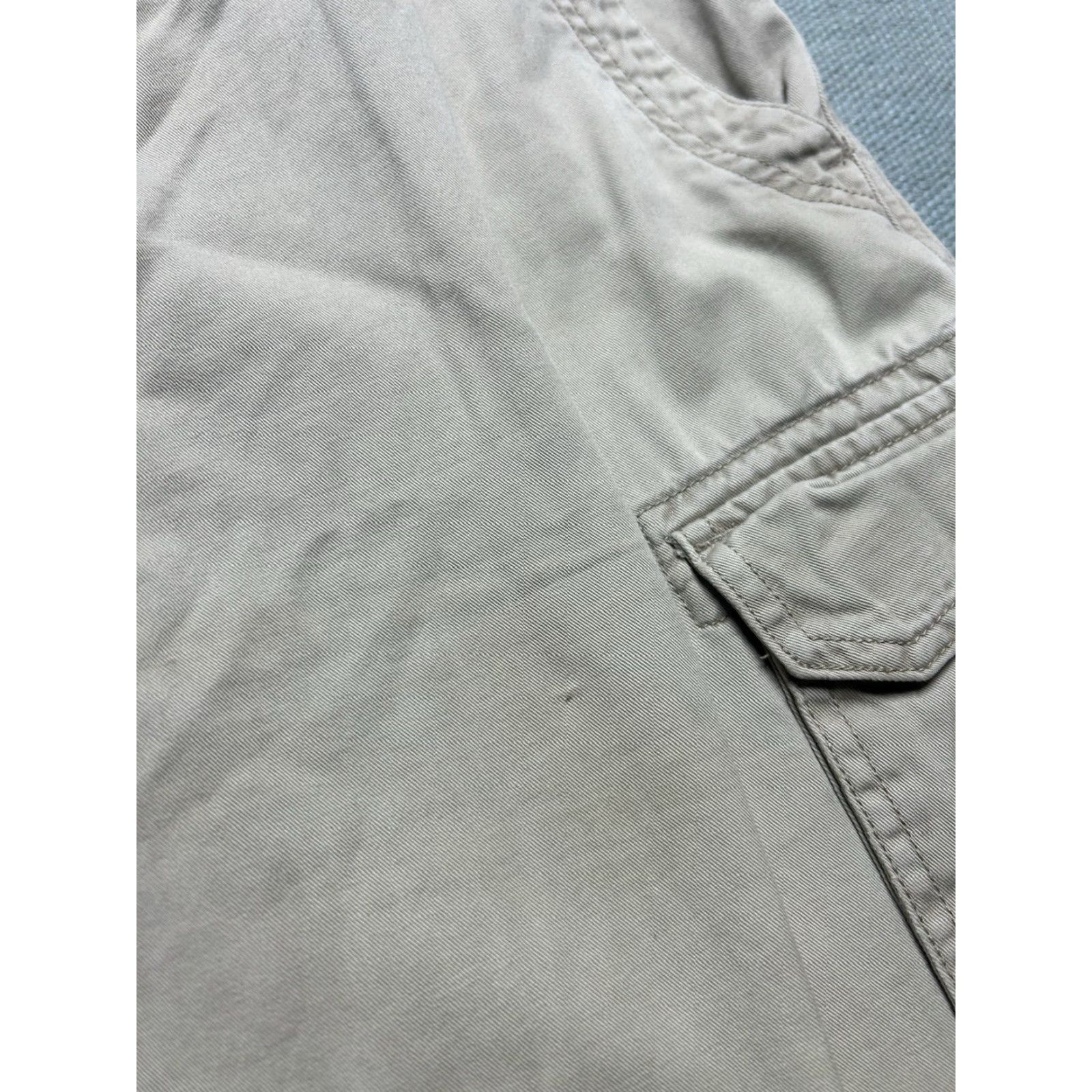 Vintage St. John’s Bay Cargo Shorts Outdoors Beige 40 Men’s Cargo Pocket Hiking Tan 40 Men’s Budgets Size US 40 / EU 56 - 4 Thumbnail