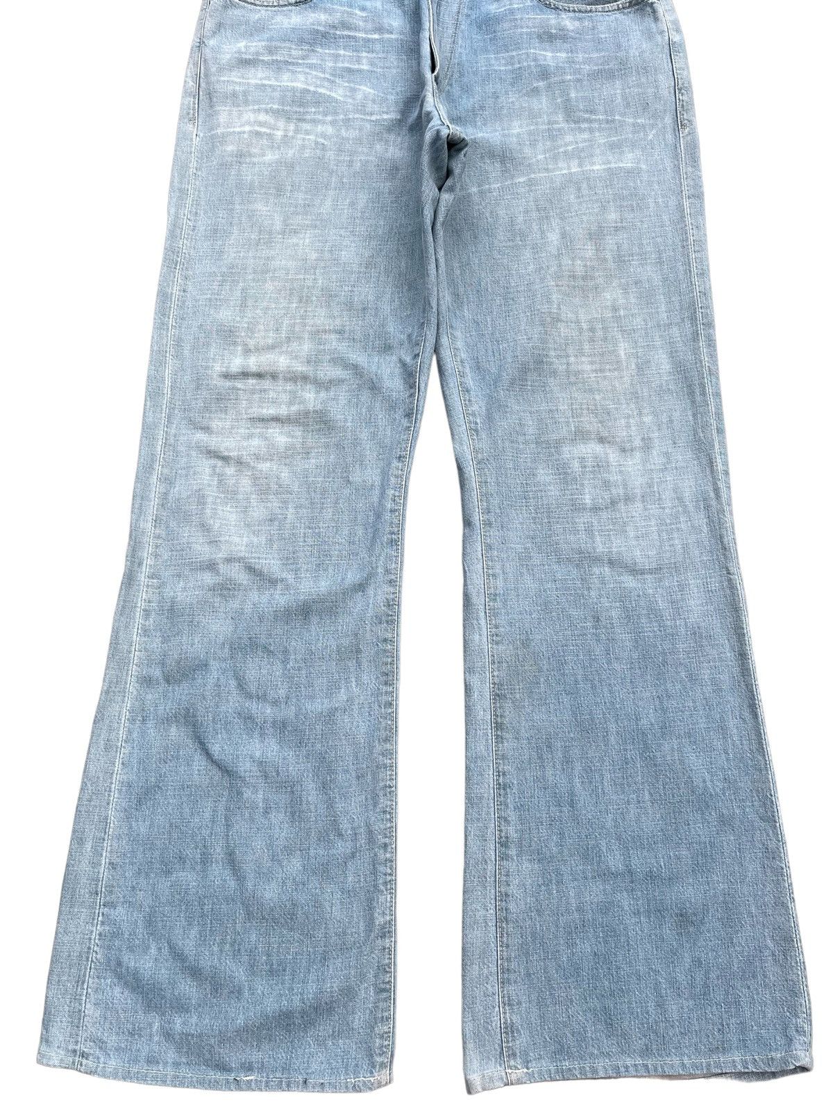 Guess Vintage Y2K Guess Made in Usa Blue Washed Frayed Flare Jeans Size US 34 / EU 50 - 5 Thumbnail