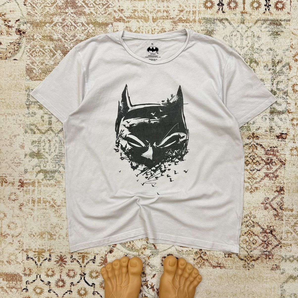 DC Comics × Vintage Vintage DC Batman T-shirts Big Logo Cartoon Distressed Size US XL / EU 56 / 4 - 1 Thumbnail
