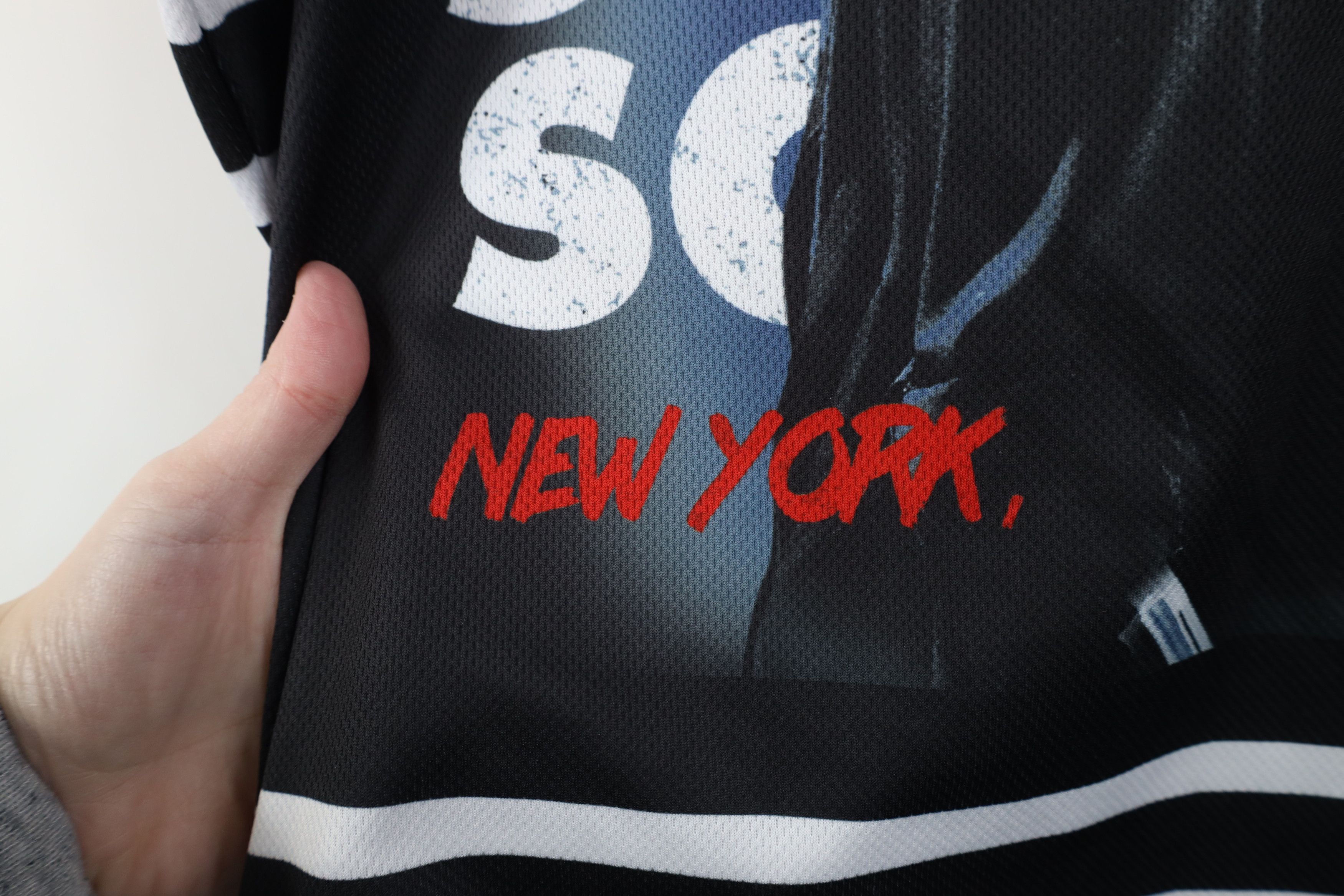 Vintage Vintage Y2K Streetwear New York Movie All Over Print Jersey Size US S / EU 44-46 / 1 - 12 Thumbnail