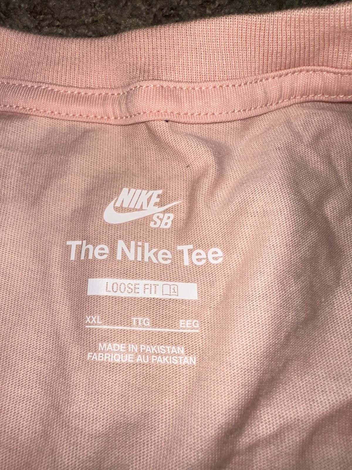 Nike Nike Men’s Skateboarding SB Purple/Teal/Sail Scorpions Pink T-Shirt Size US XXL / EU 58 / 5 - 4 Thumbnail