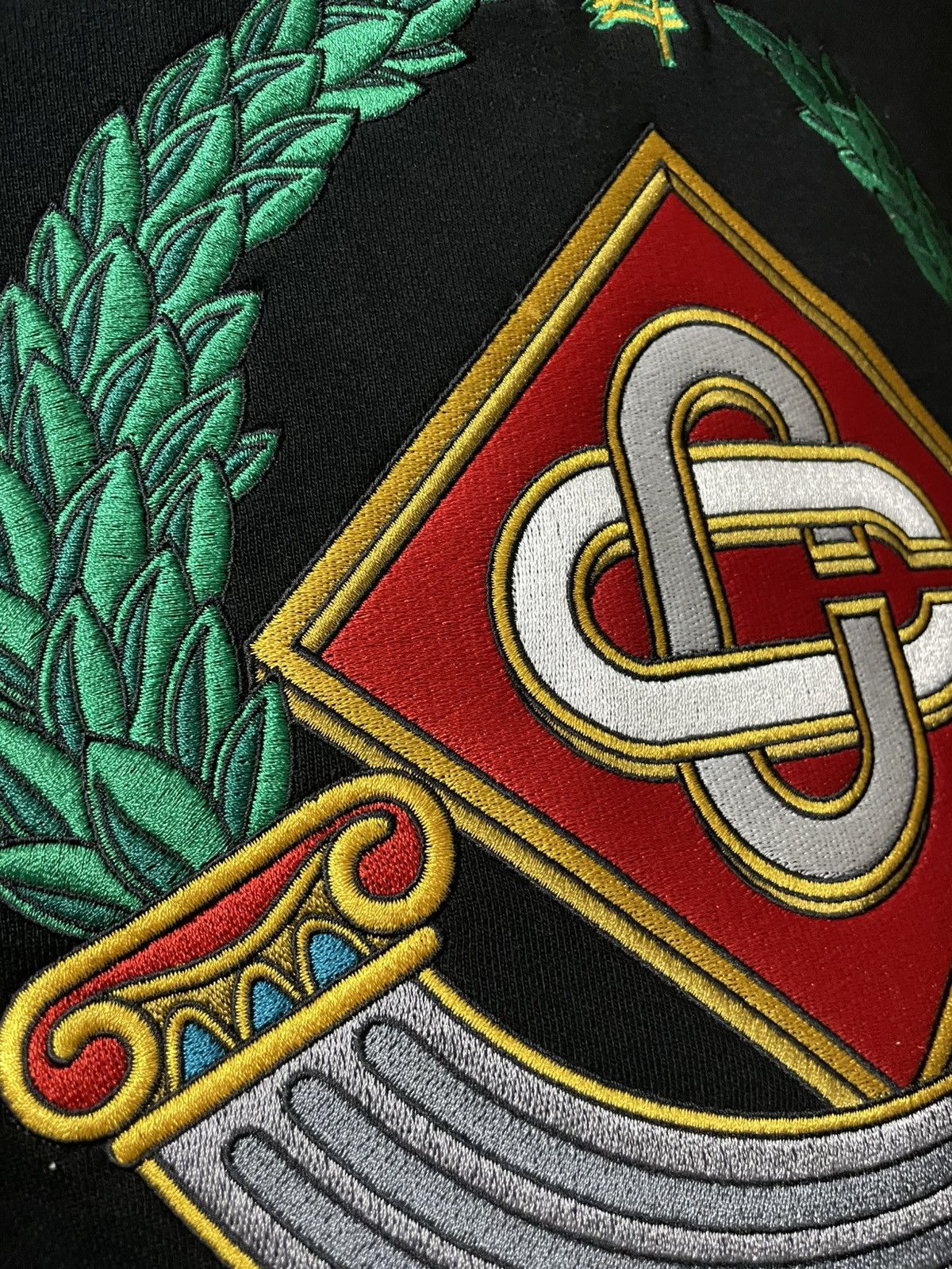 Casablanca Fully embroidered crest logo sweatshirt Size US L / EU 52-54 / 3 - 4 Thumbnail