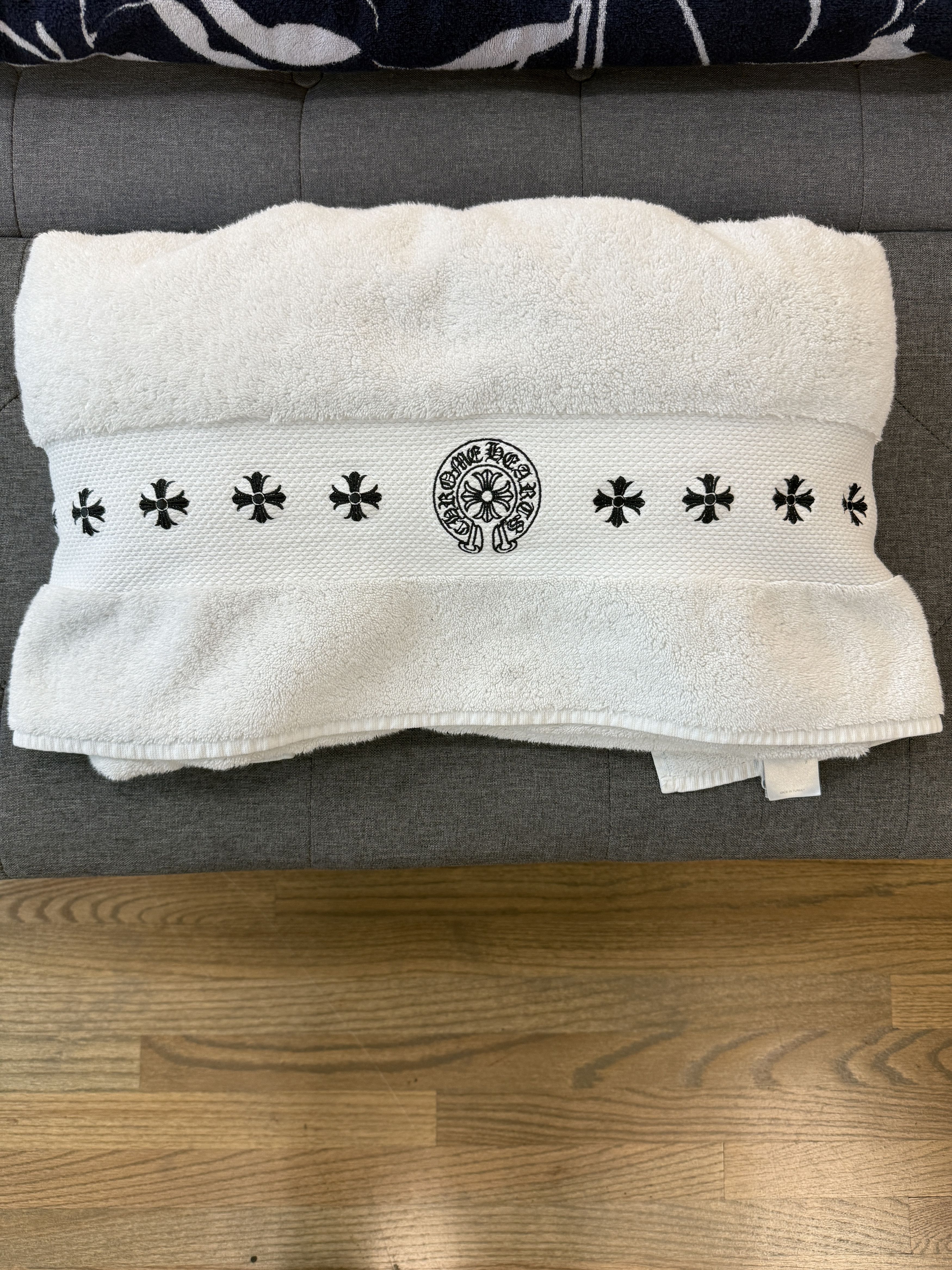 Chrome Hearts Chrome Hearts White Horseshoe Embroidered Bath Towel Size ONE SIZE - 1 Thumbnail