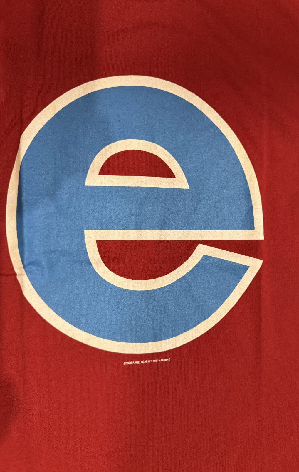 Band Tees Vintage Rage Against The Machine "Evil Empire" 1996 Tee Size US M / EU 48-50 / 2 - 7 Thumbnail