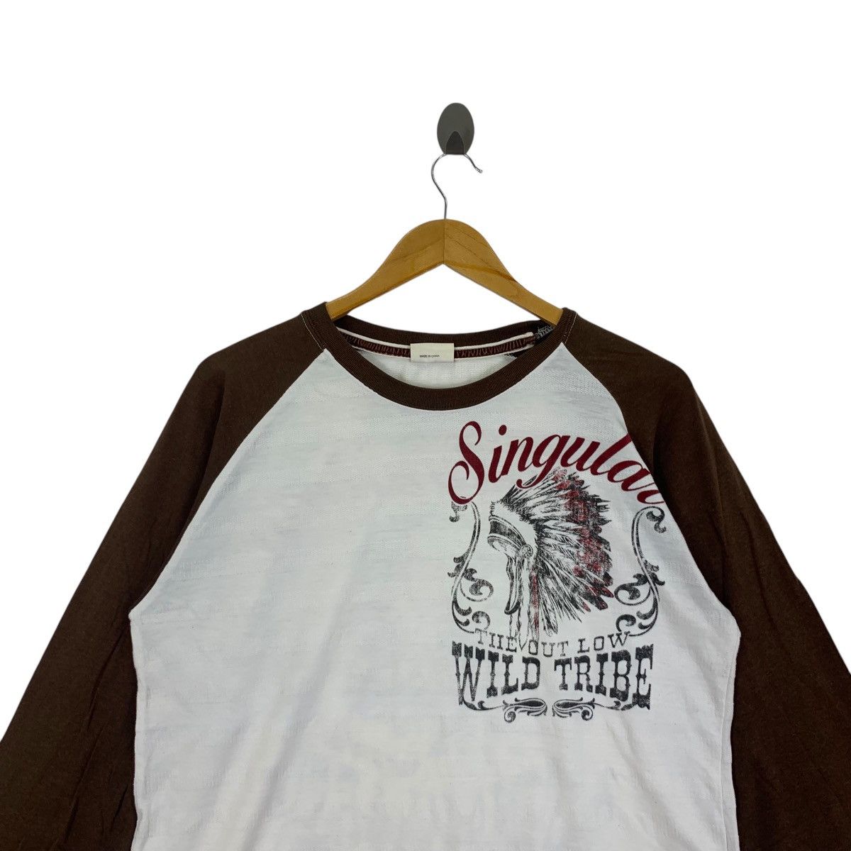 Vintage LOCK HEAVEN GOODNESS Wild Tribe The Out Low Tee Shirt Size XL / US 12-14 / IT 48-50 - 2 Thumbnail