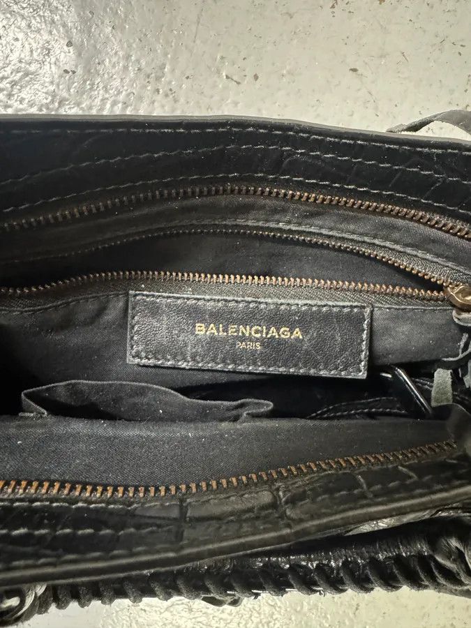 Balenciaga Balenciaga Black Crocodile Embossed Leather City Bag Size ONE SIZE - 8 Thumbnail