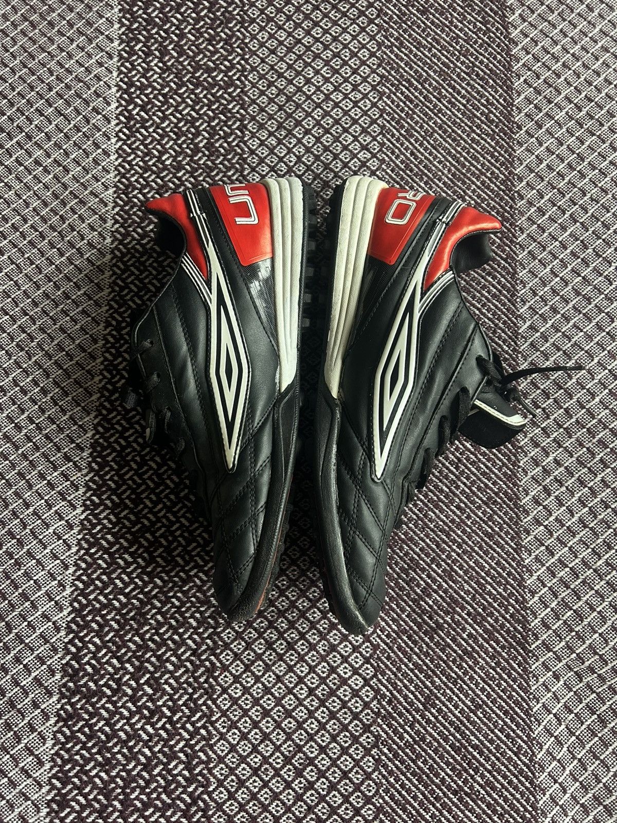 Umbro Vintage Umbro Leather Football Casual Shoes Rare Streetwear Size US 10.5 / EU 43-44 - 2 Thumbnail