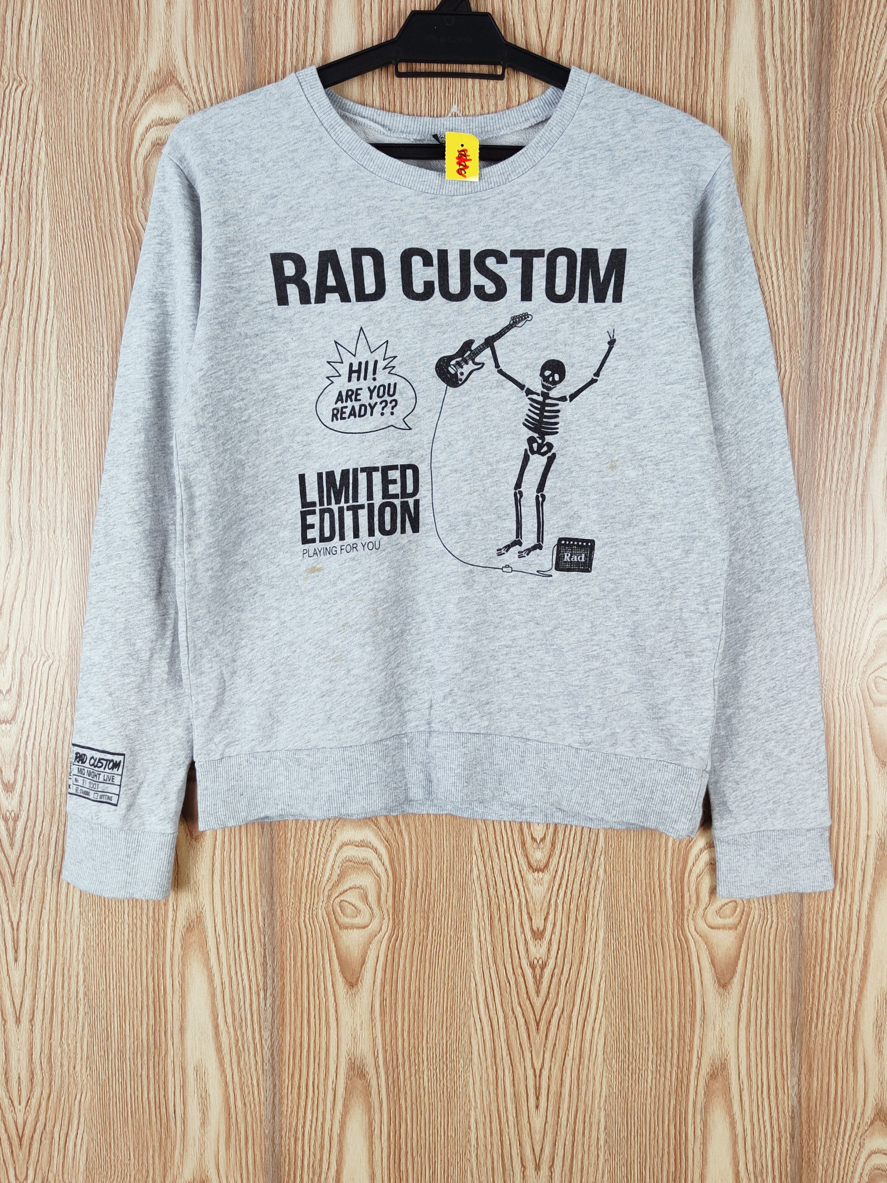 Japanese Brand × Vintage Rad Custom Special Edition Gray Sweatshirts #W172 Size S / US 4 / IT 40 - 1 Thumbnail