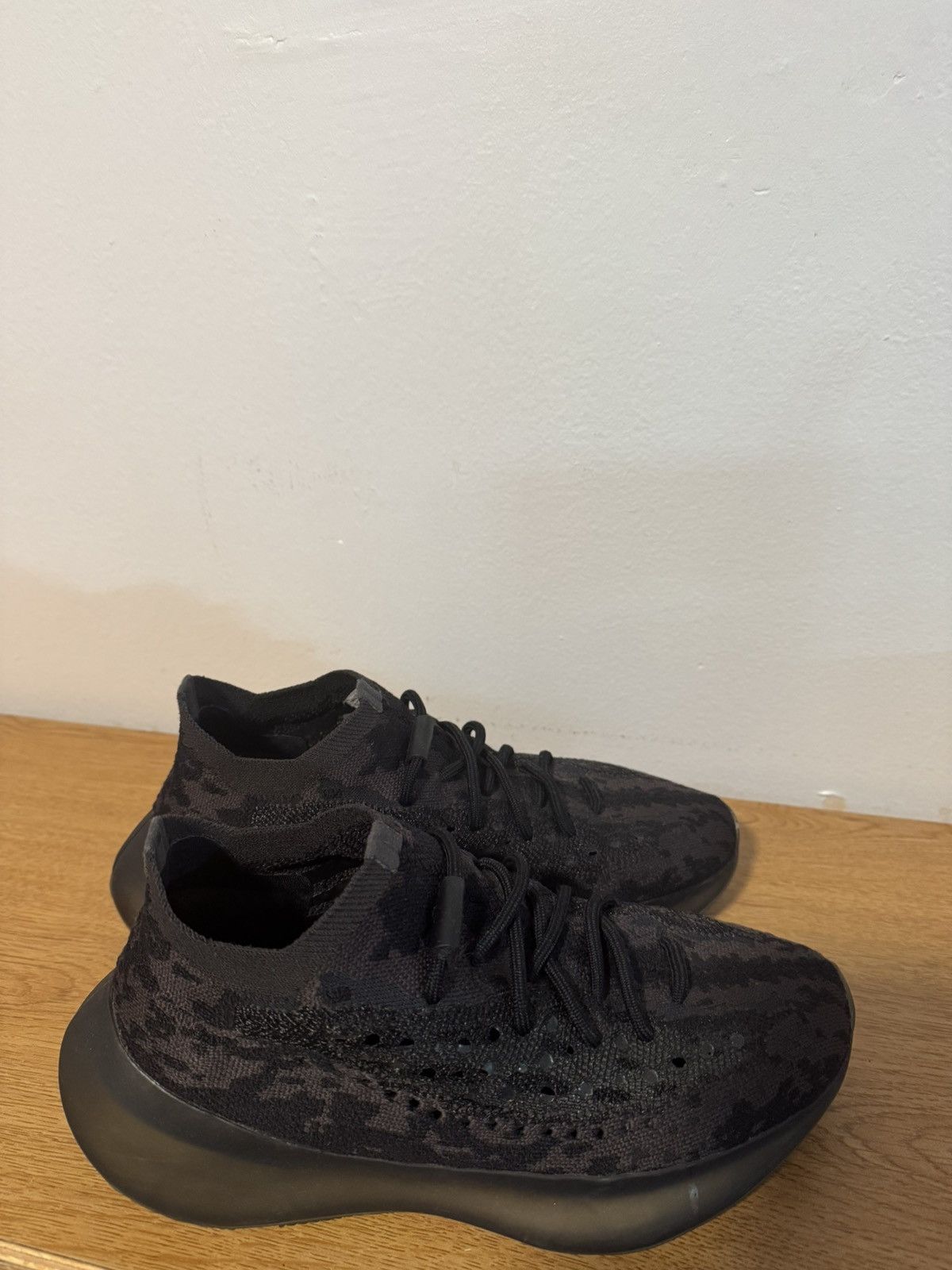 Adidas Yeezy 380 Onyx Non Reflective Size US 7.5 / EU 40-41 - 3 Thumbnail