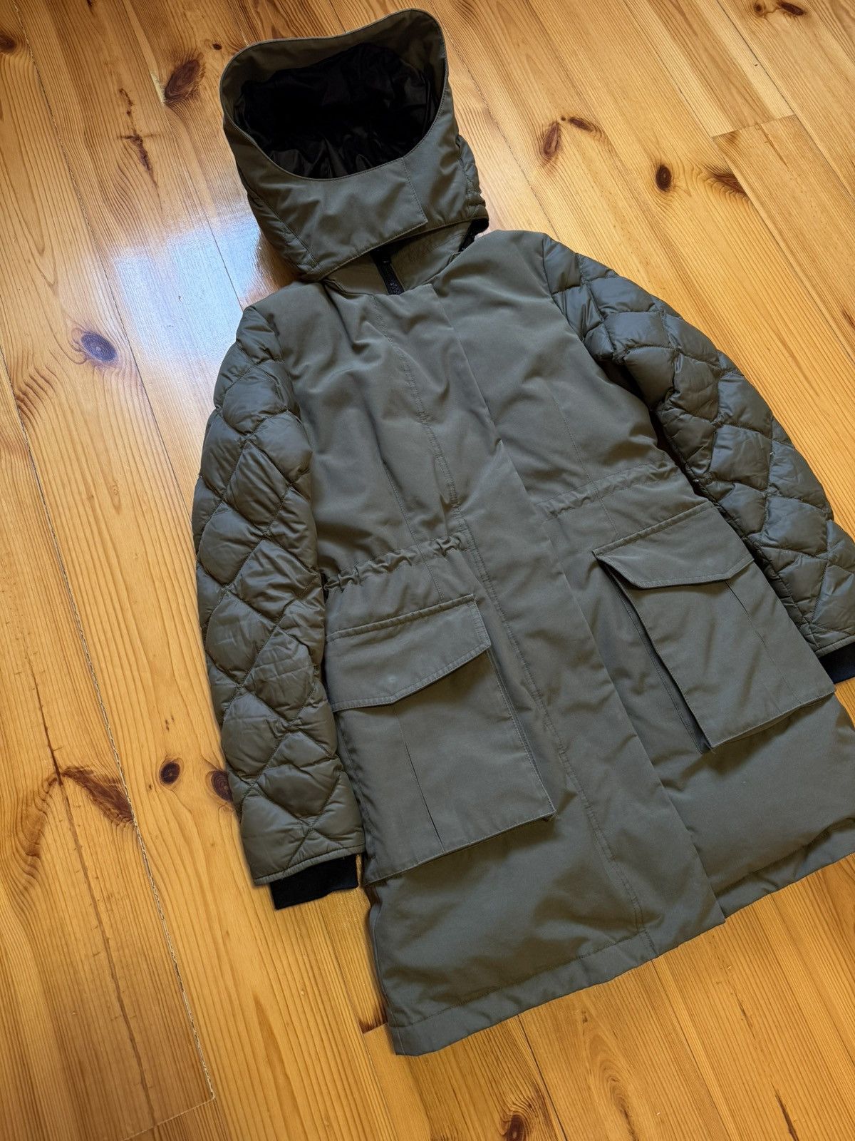 Canada Goose Canada Goose Padded Down Women’s Jacket Green Parka Size S Size S / US 4 / IT 40 - 2 Thumbnail