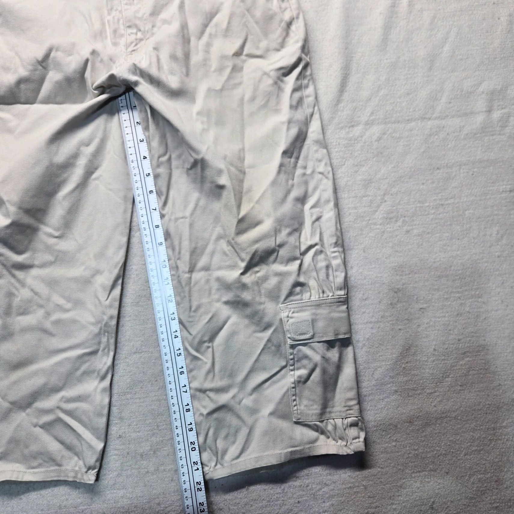 Vintage Mountain Lake Pants Cargo Beige Capris Size 6 Adult Womens Size 28" / US 6 / IT 42 - 6 Thumbnail