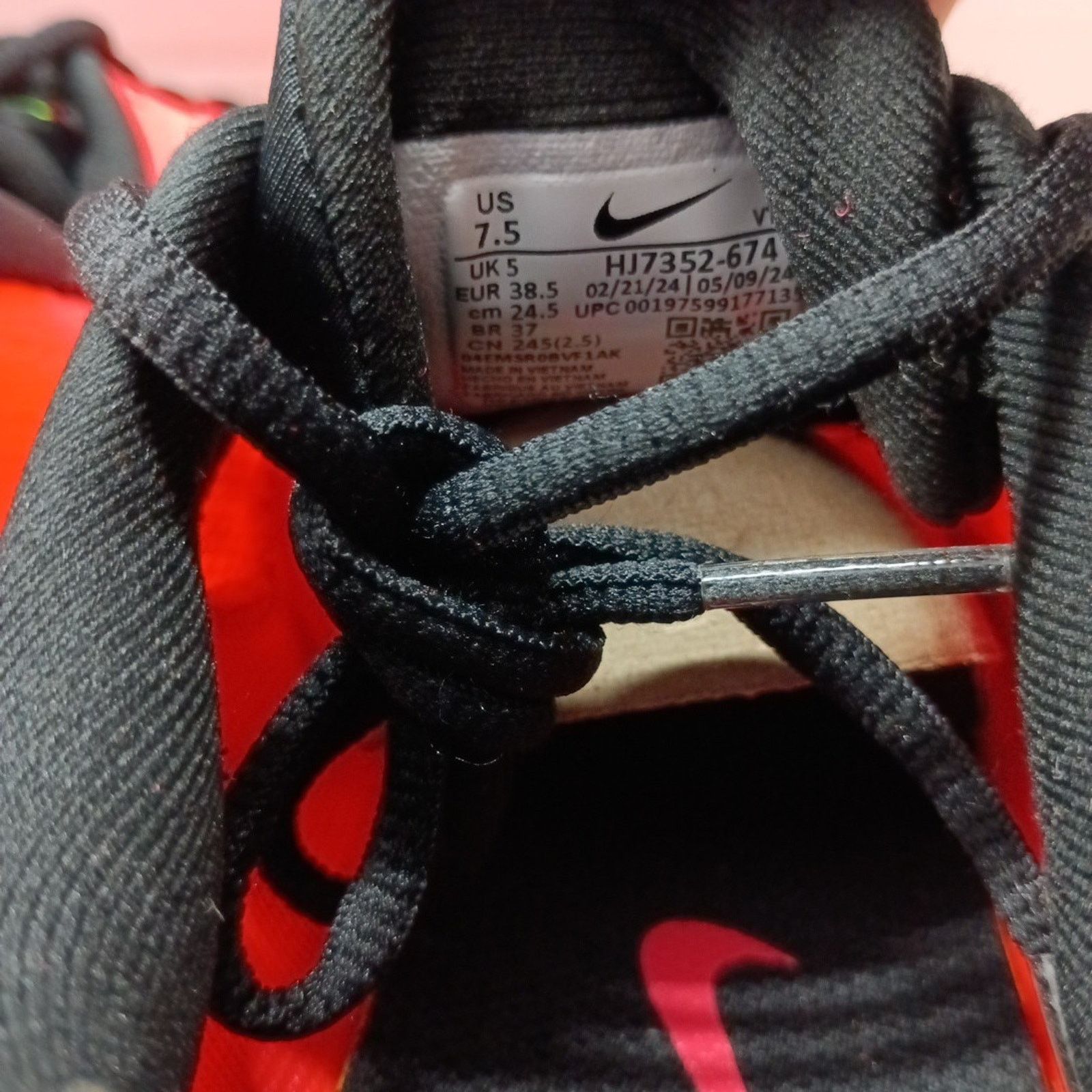 Nike Nike Journey Run Hot Punch Women's Size 7.5/Men's 6 Shoes Size US 7.5 / IT 37.5 - 5 Thumbnail