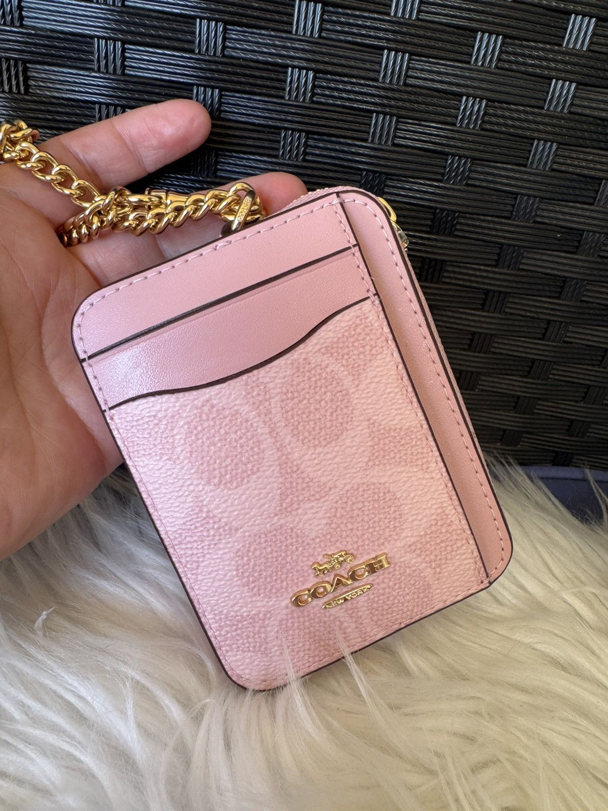 Coach NWT Coach Zip Card Case In Signature CW883 POWDER PINK Size ONE SIZE - 6 Thumbnail