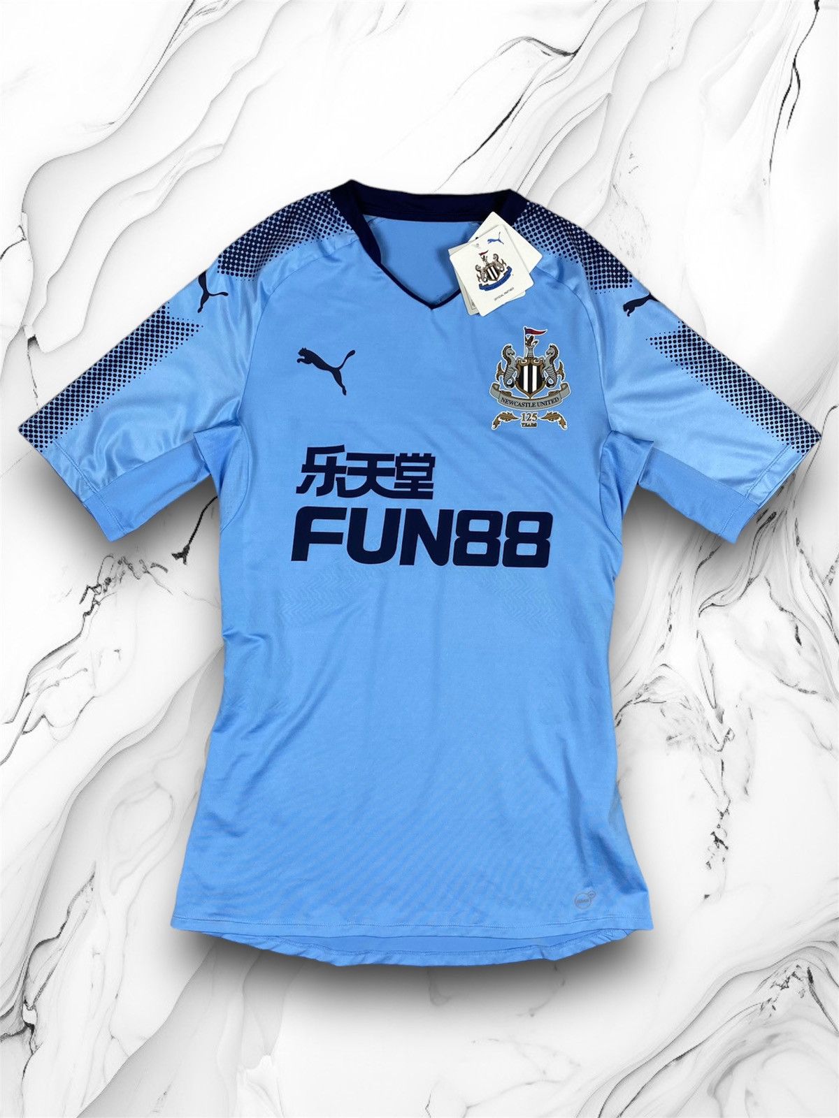 Puma Puma New Castle Pawer Cell Soccer Jersey Size US L / EU 52-54 / 3 - 1 Thumbnail