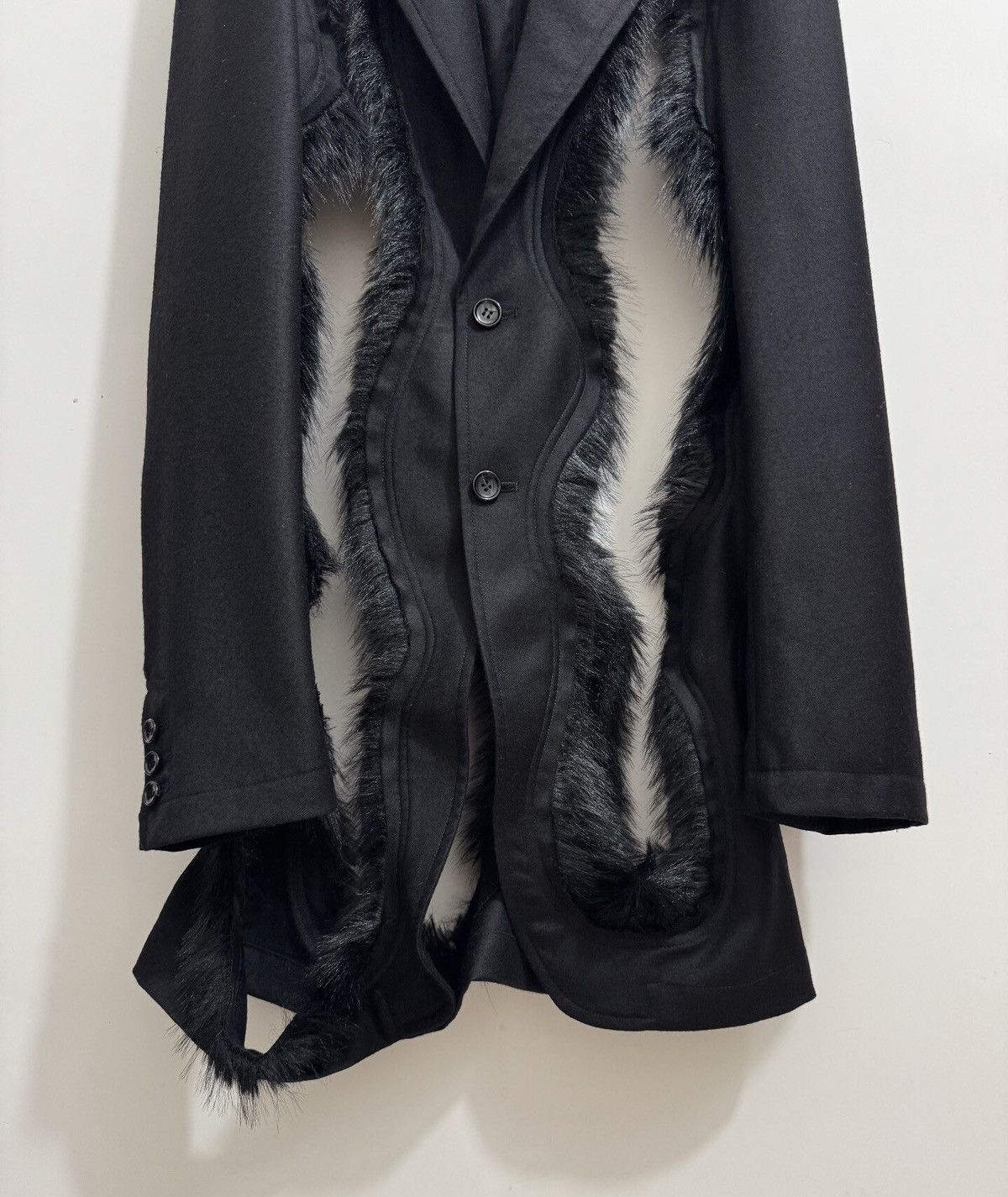 Comme des Garcons Homme Plus comme des garcons homme plus Mid-Length Coat Size US M / EU 48-50 / 2 - 5 Thumbnail