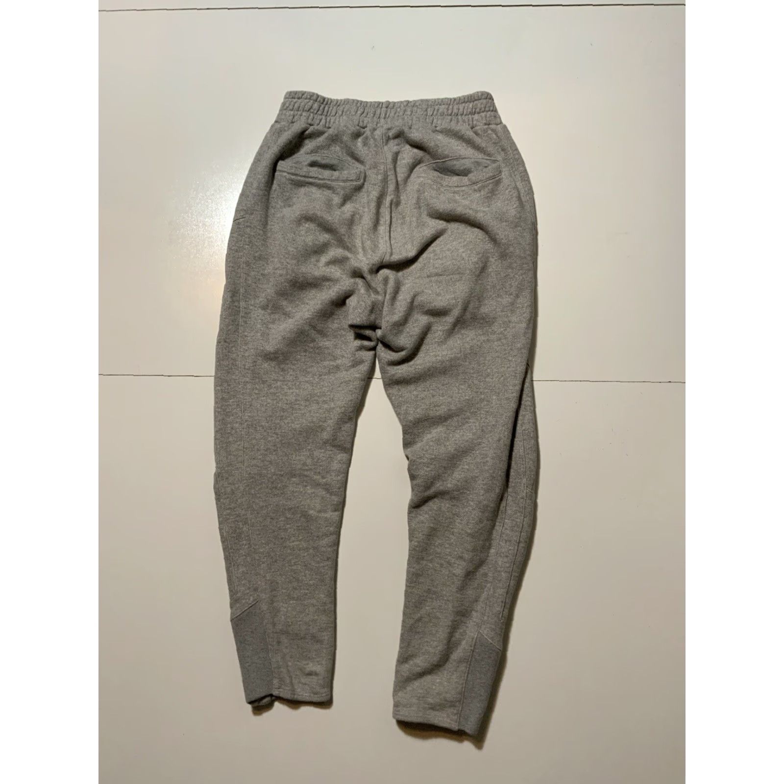 Athletic Propulsion Labs APL Sweatpants Jogger French Terry Gray L Mens Athletic Propulsion Labs Pants Size US 33 - 4 Thumbnail