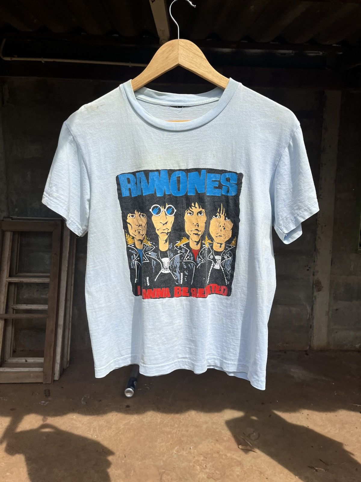 Vintage Ramones slim fit Size US S / EU 44-46 / 1 - 1 Thumbnail