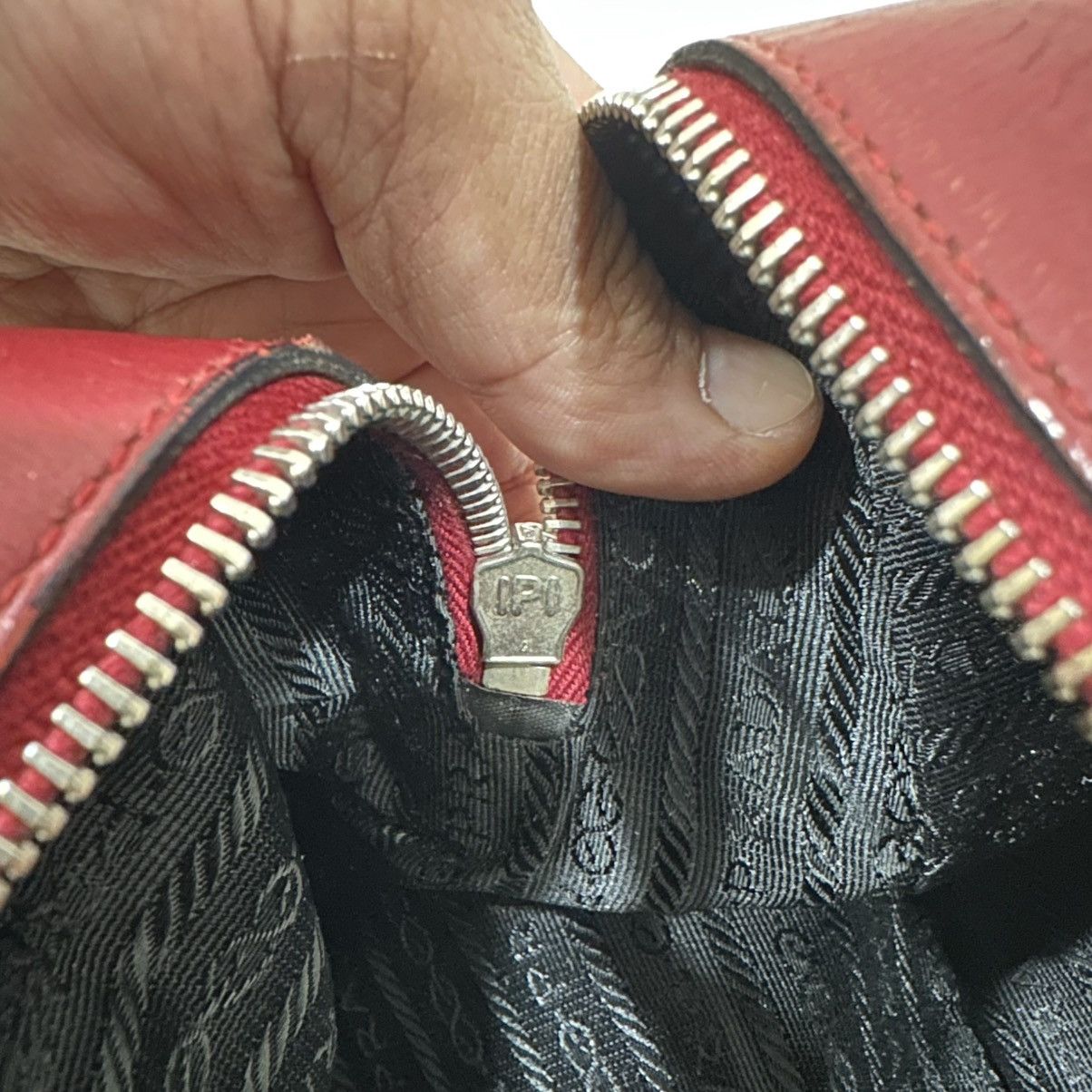 Prada PRADA VINTAGE 2000’s BOWLING BAG PERFORATED LEATHER Size ONE SIZE - 19 Thumbnail