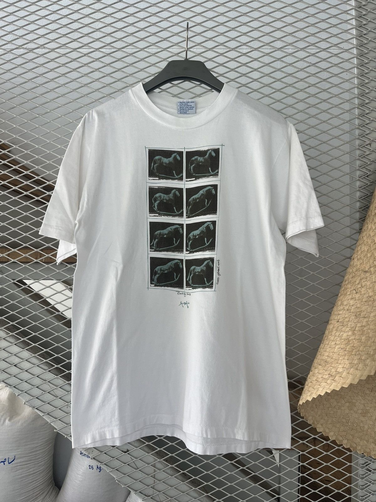Vintage Vintage Rocking Horse Art by Global mode 1993’s T-shirt Size US L / EU 52-54 / 3 - 2 Thumbnail