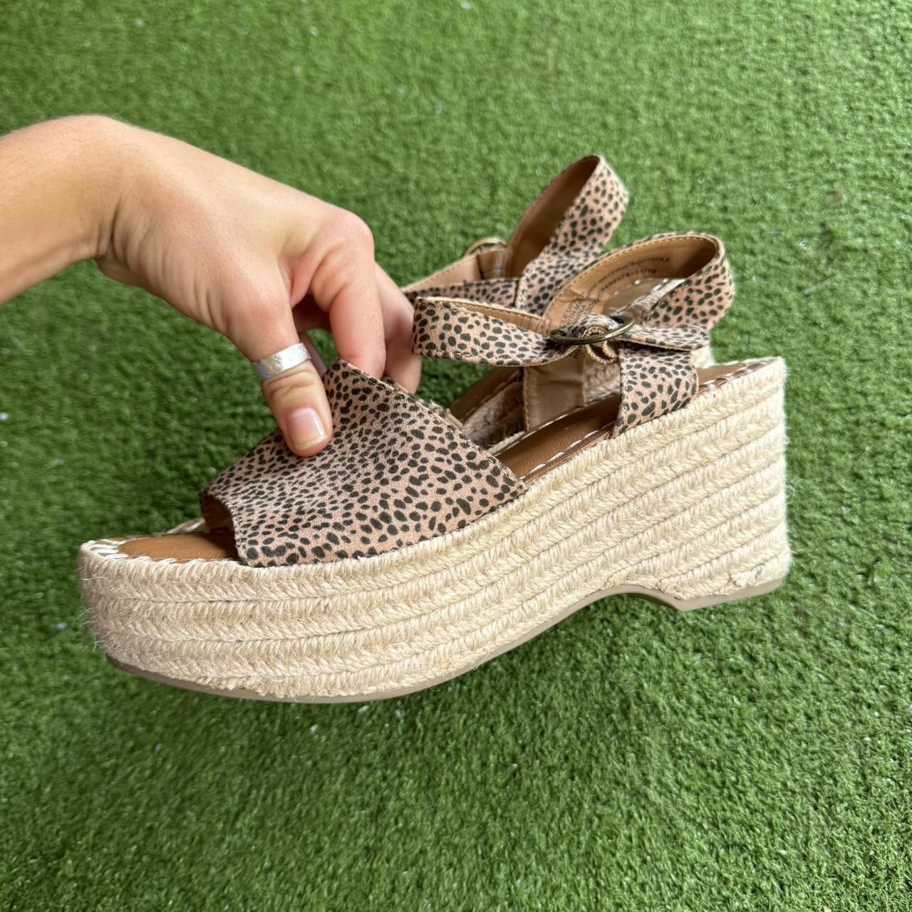 Designer Women's Brown and Tan Espadrill Size US 8 / IT 38 - 2 Thumbnail