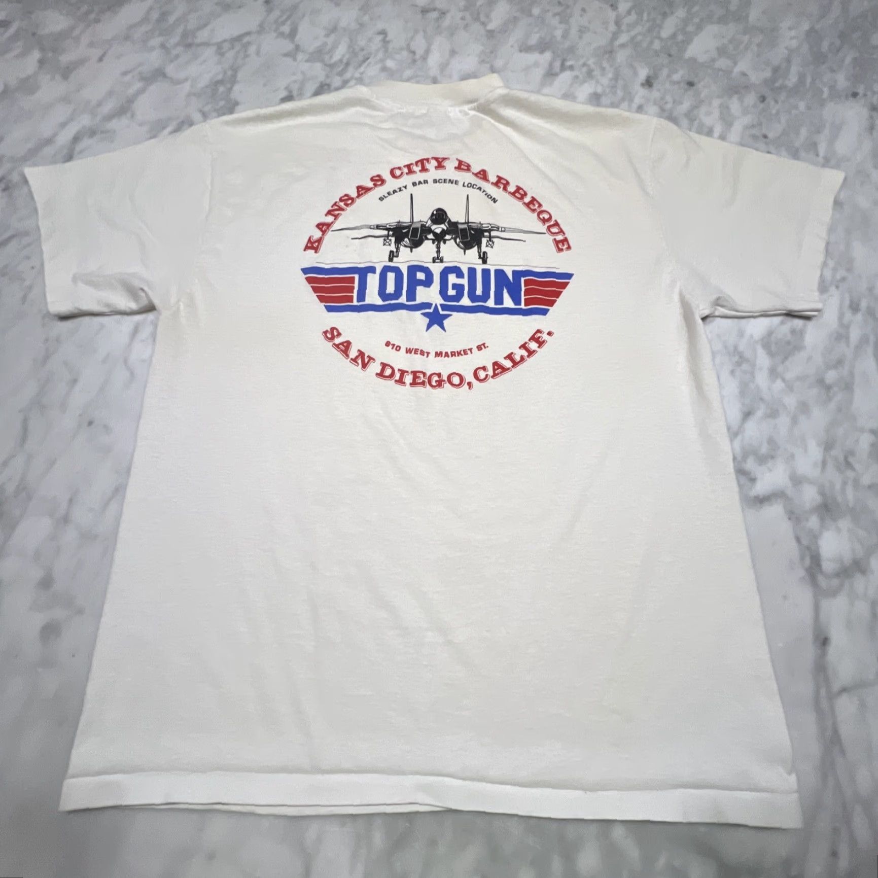 Vintage VINTAGE Top Gun Shirt Sleazy Bar Scene L Men White 1990s Graphic Tee Stains USA Size US L / EU 52-54 / 3 - 2 Thumbnail
