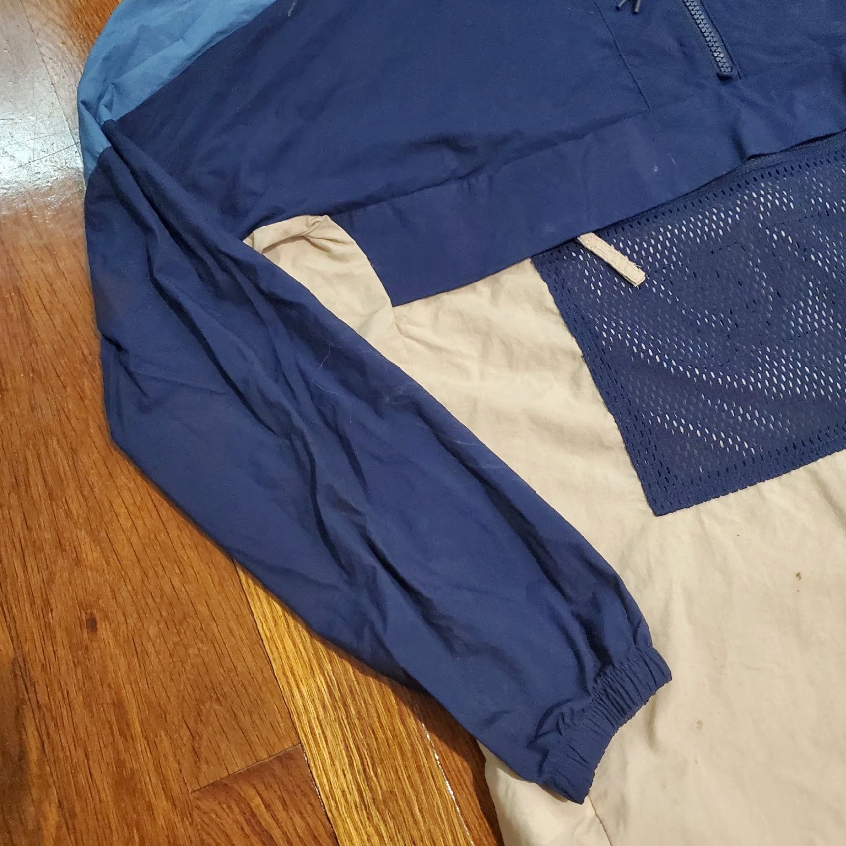 Oakley Oakley Windbreaker Jacket Size S Multicolor Performance Lightweight Unisex Adults Regular Zip Pocket Logo Stained Jacket"} Size US S / EU 44-46 / 1 - 2 Thumbnail