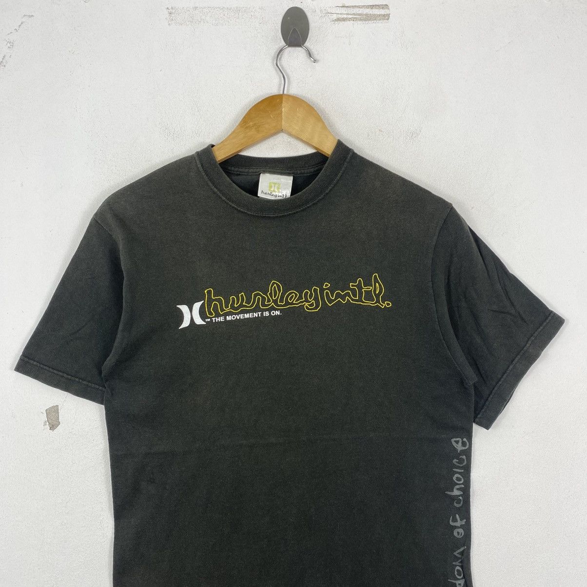 Volcom Vtg Y2K Hurley International Graphic Tee Shirt Faded Black S Size US S / EU 44-46 / 1 - 3 Thumbnail