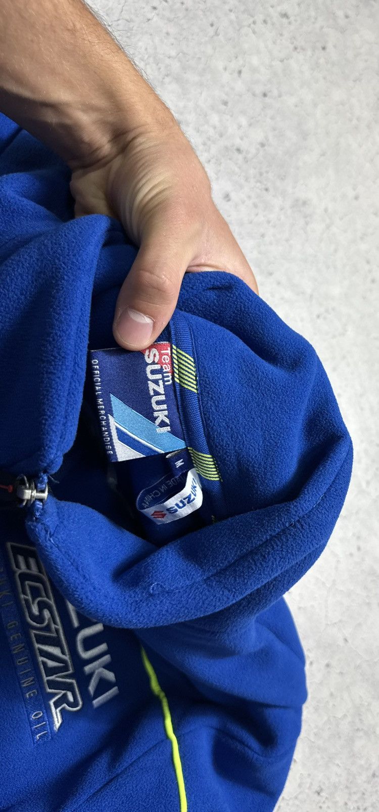 NASCAR Suzuki NEW Fleece Jacket Full Zip Racing Big Logo Size US M / EU 48-50 / 2 - 6 Thumbnail