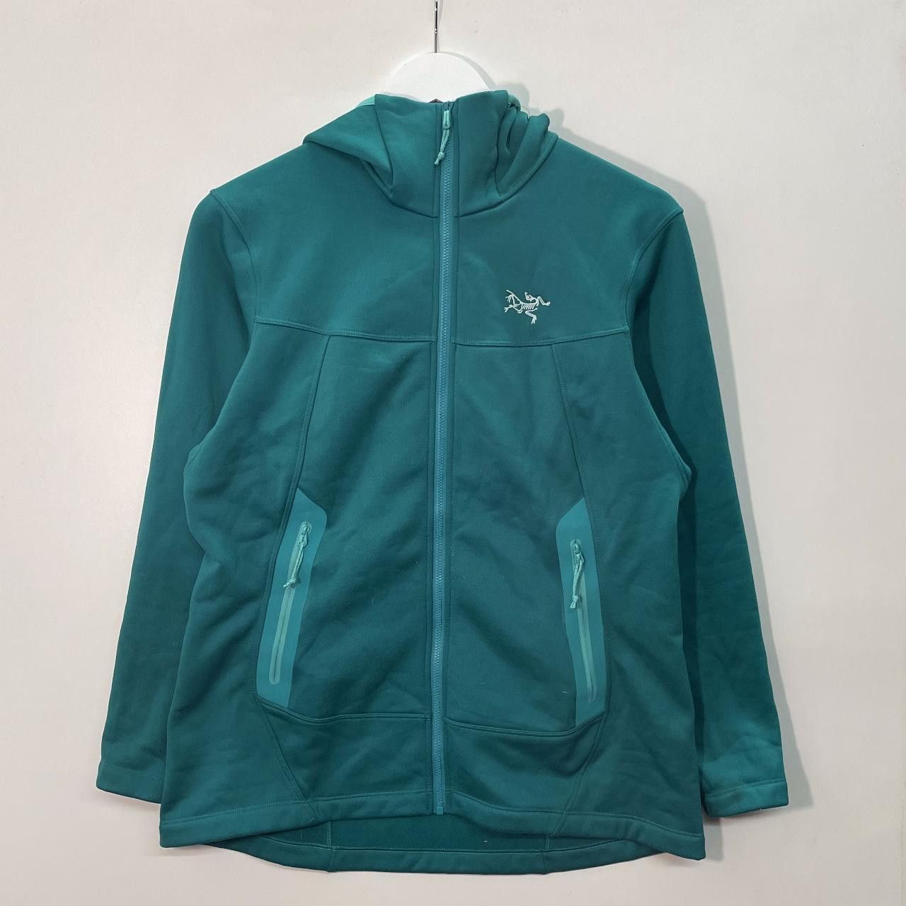 Arc'teryx Arc'teryx Women's Blue and Green Jacket Size L / US 10 / IT 46 - 1 Thumbnail