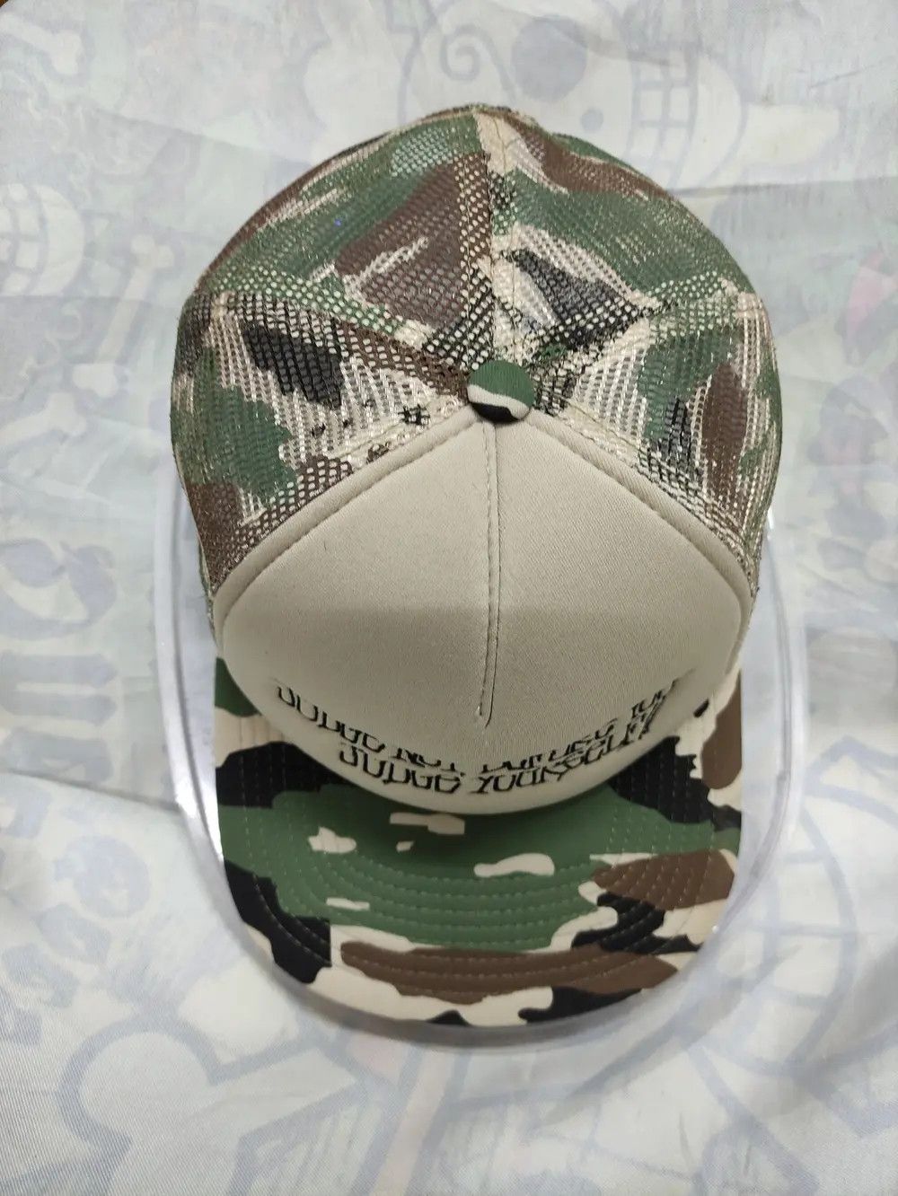 Stussy STUSSY "JUDGE NOT, BEFORE YOU JUDGE YOURSELF!" TRUCKER CAP Size ONE SIZE - 8 Thumbnail