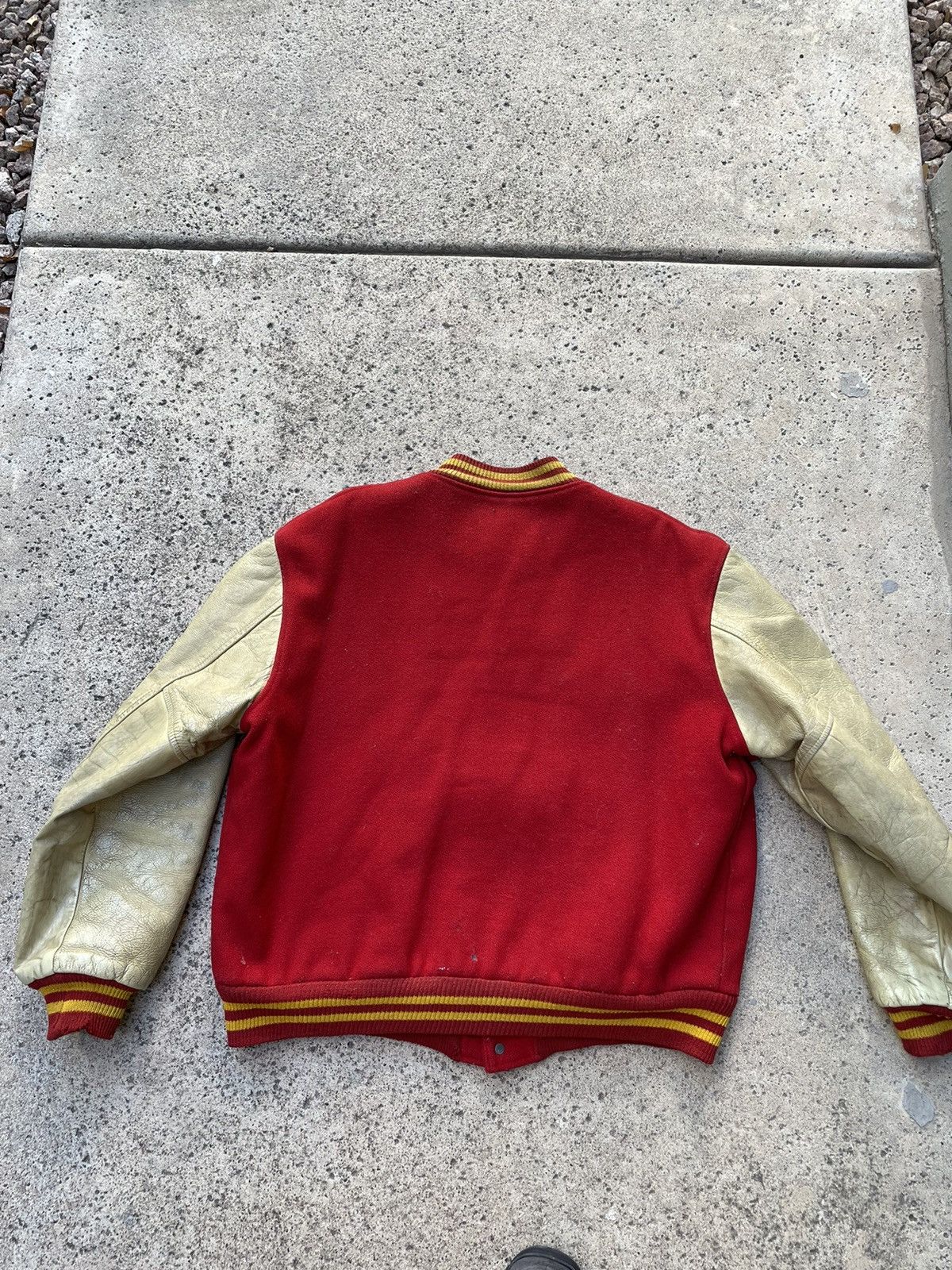 Vintage Vintage 80s letterman jacket Size US L / EU 52-54 / 3 - 8 Thumbnail