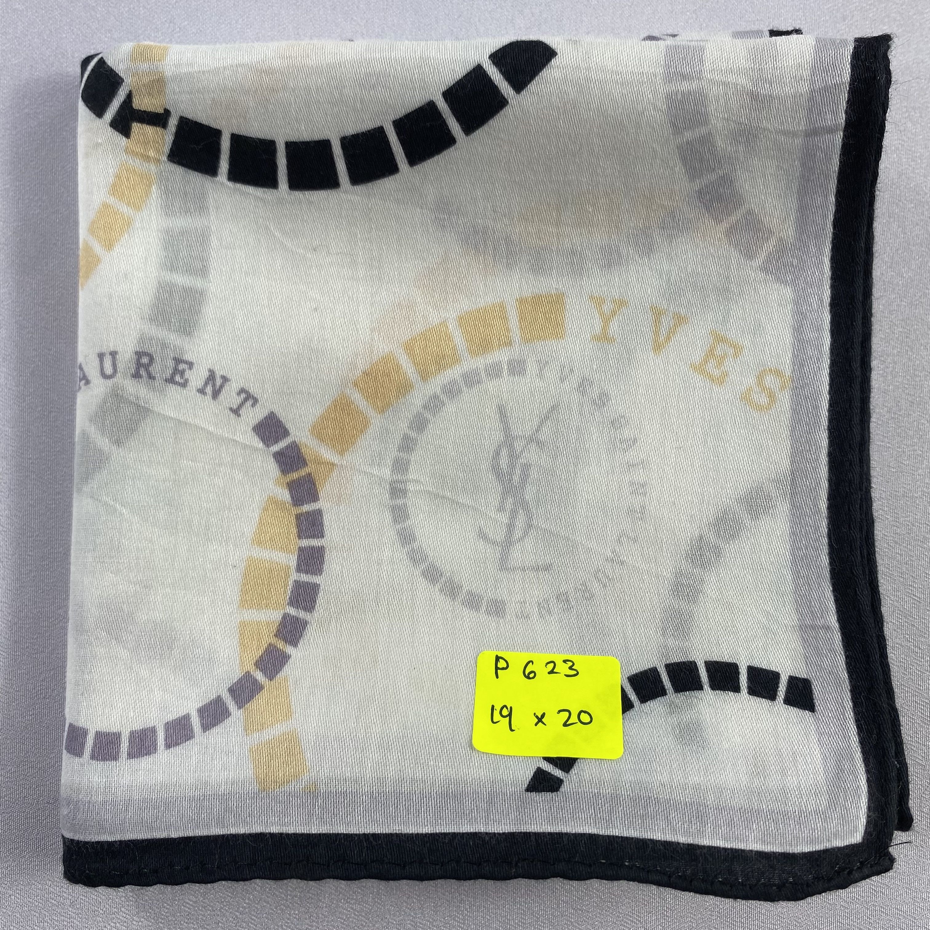 Vintage Yves Saint Laurent Neckerchief / Handkerchief-P623 Size ONE SIZE - 5 Thumbnail