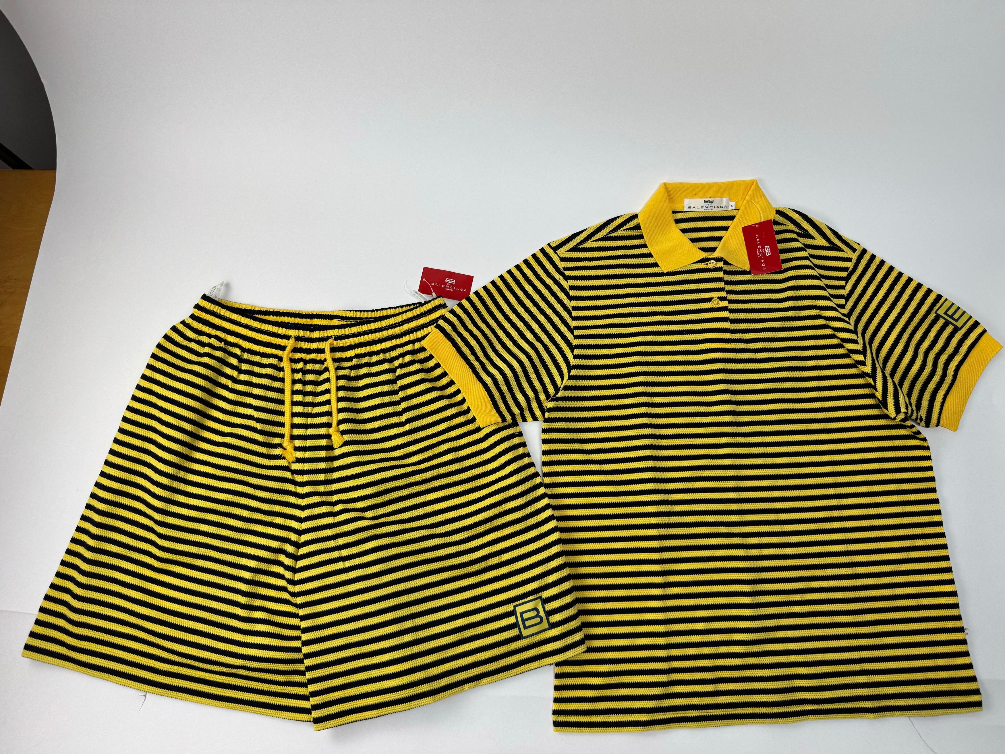 Balenciaga Vintage Twin Set Black Yellow L new Size L / US 10 / IT 46 - 1 Thumbnail