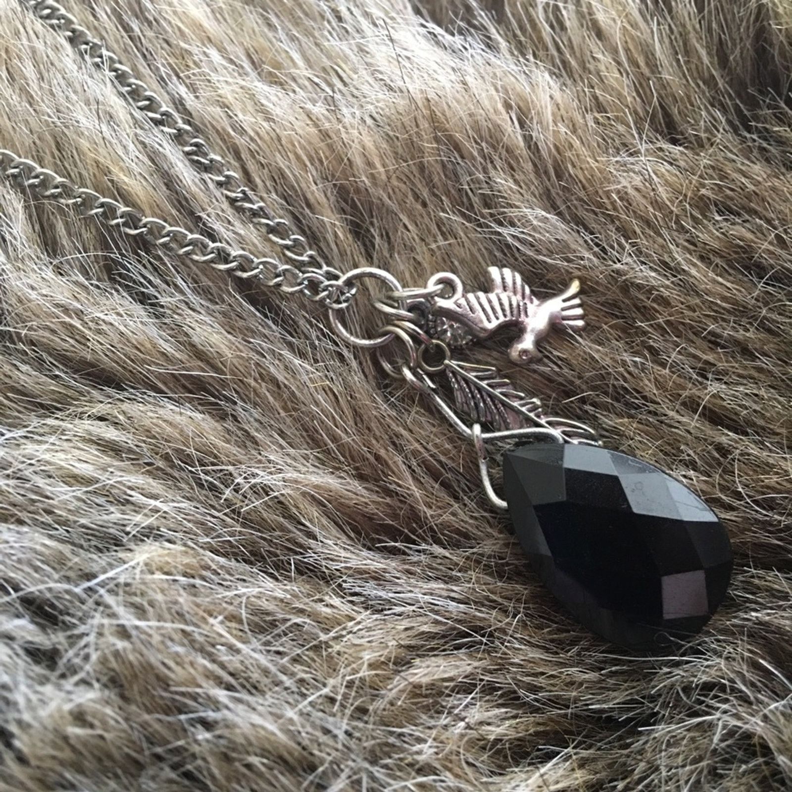 Jewelry Black chandelier crystal with charms necklace Size ONE SIZE - 6 Thumbnail