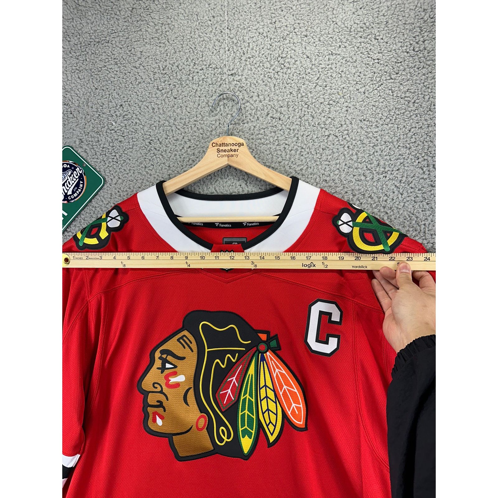 NHL Fanatics Chicago Blackhawks TOEWS 19 Mens Size XL NHL Jersey Size US XL / EU 56 / 4 - 4 Thumbnail