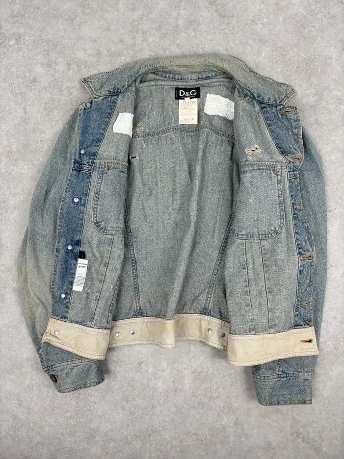 Dolce & Gabbana SS2004 Dolce & Gabbana Light Blue Distressed Denim Jacket Size US M / EU 48-50 / 2 - 7 Thumbnail