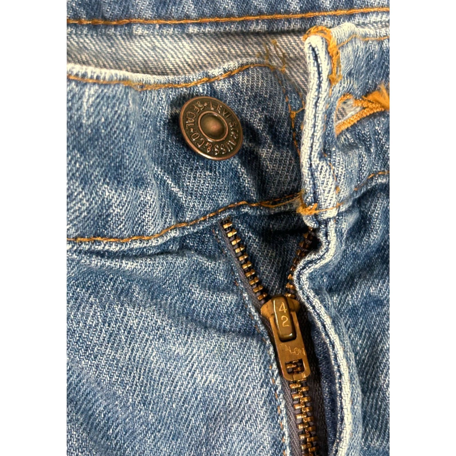 Levi's VINTAGE Levi's 501 Orange Tab True VTG Denim Jeans 33x30 Bell Bottom 70s 646 RARE ERROR Size US 33 - 4 Thumbnail