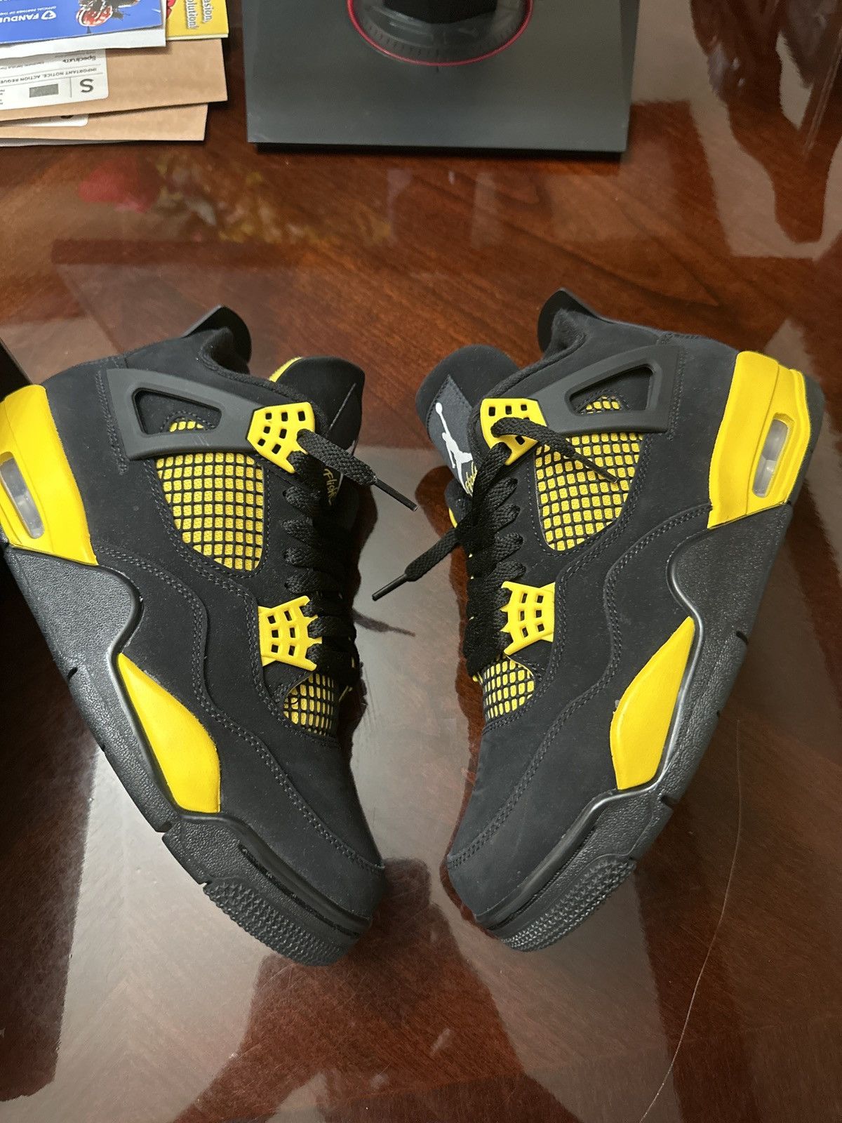 Jordan Brand Jordan 4 yellow thunder Size US 8 / EU 41 - 1 Thumbnail