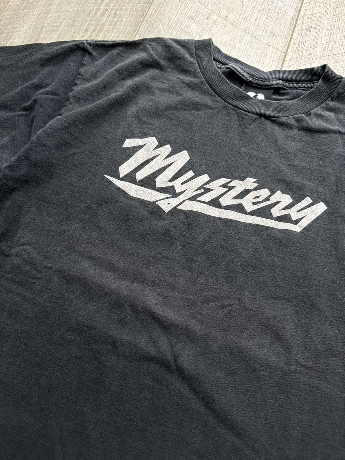 If Six Was Nine Vintage 90s Mystery Skateboards USA Faded Y2K T-Shirt Black Size US M / EU 48-50 / 2 - 3 Thumbnail