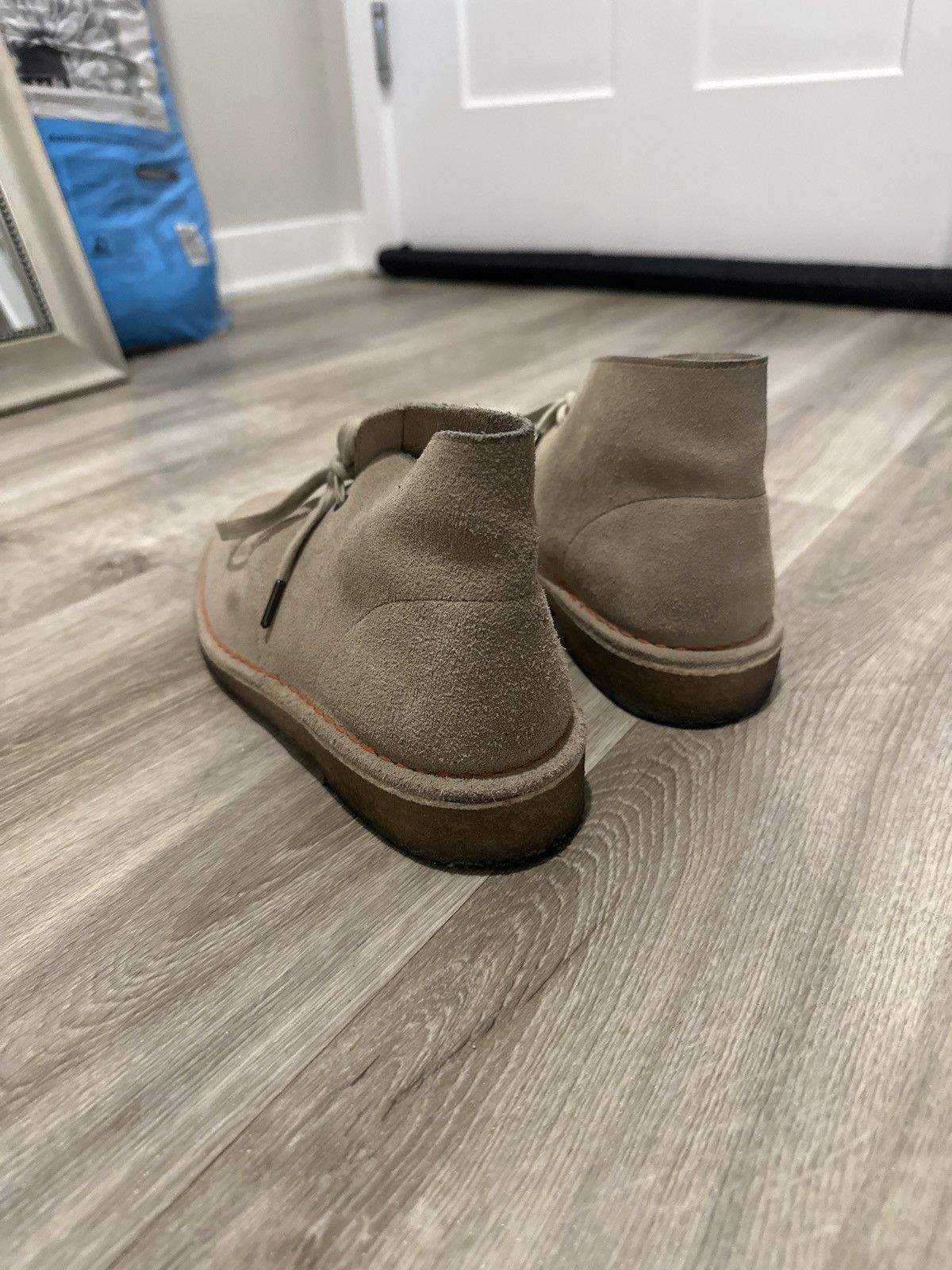 Clarks Clarks Desert Boot - Sand Suede Size US 8 / EU 41 - 2 Thumbnail