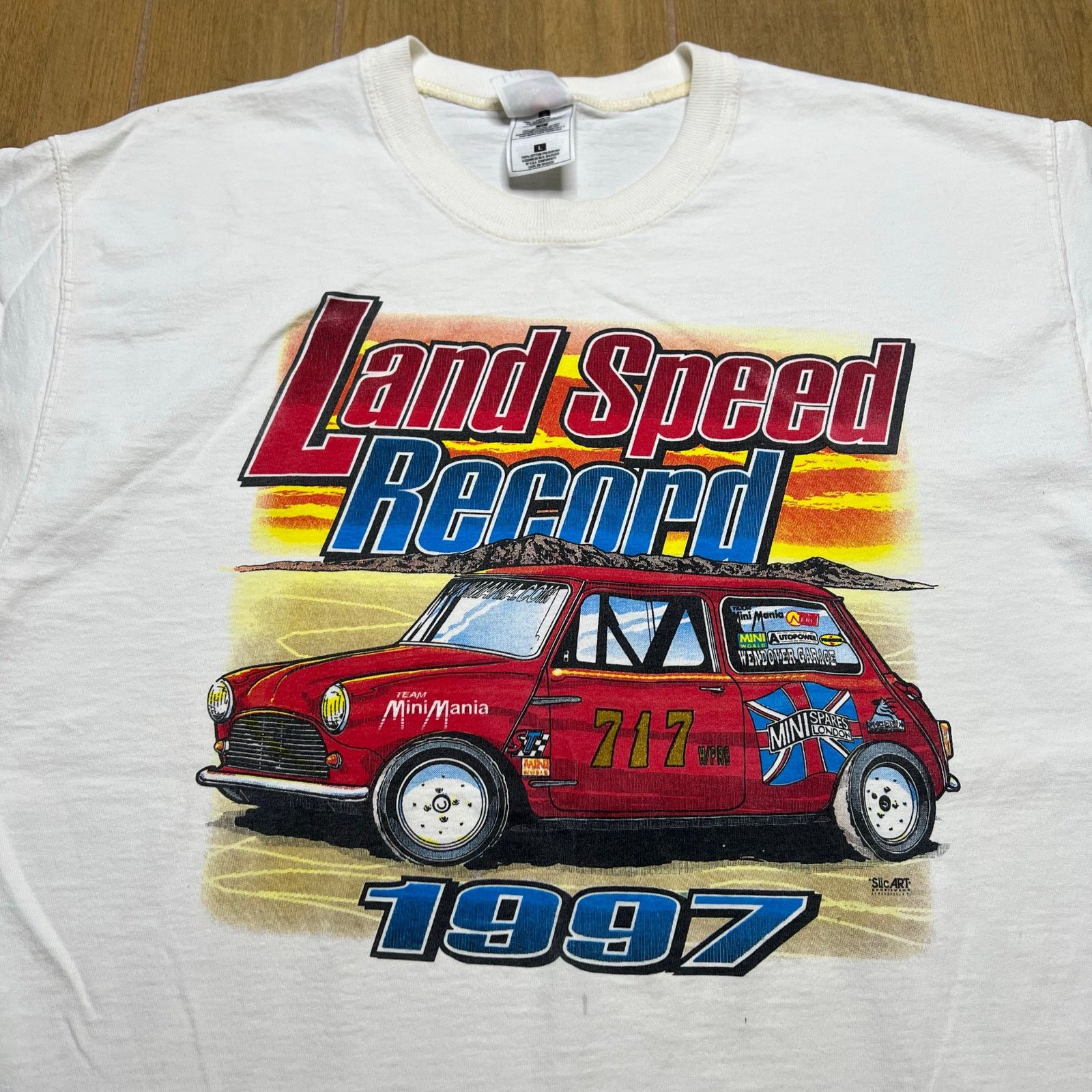 Fruit Of The Loom Vintage 90s t-shirt Mini Cooper race car Land Speed event L Size US L / EU 52-54 / 3 - 2 Thumbnail