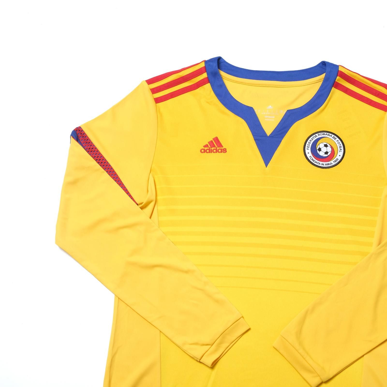 Adidas 2014 Romania World Cup Qualifier Home Shirt Adidas (S) Size US S / EU 44-46 / 1 - 3 Thumbnail