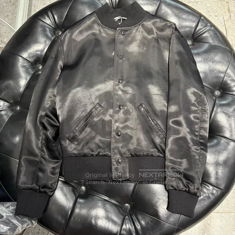 Saint Laurent Paris Saint Laurent Paris Shark pattern black classic silk jacke Size XXS / US 00 / IT 34 - 1 Thumbnail
