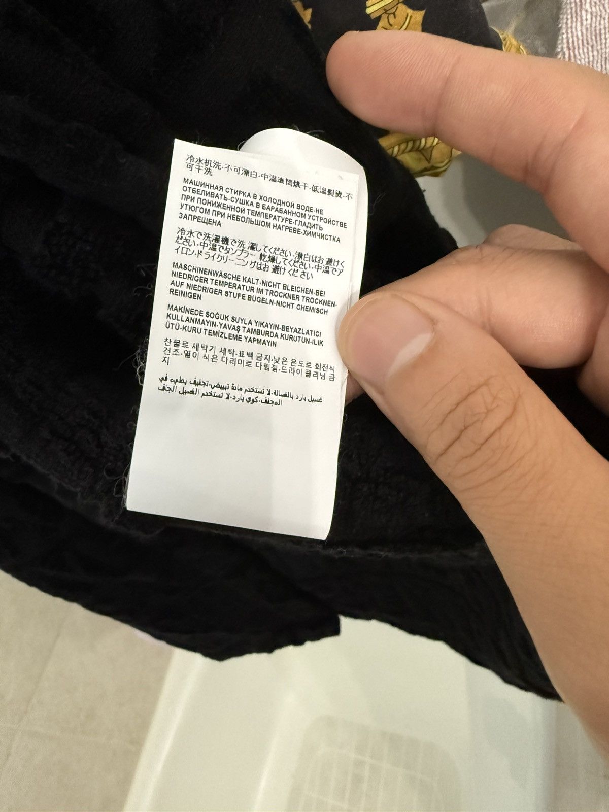 Versace Versace Robe (Black & Gold) Size US M / EU 48-50 / 2 - 8 Thumbnail