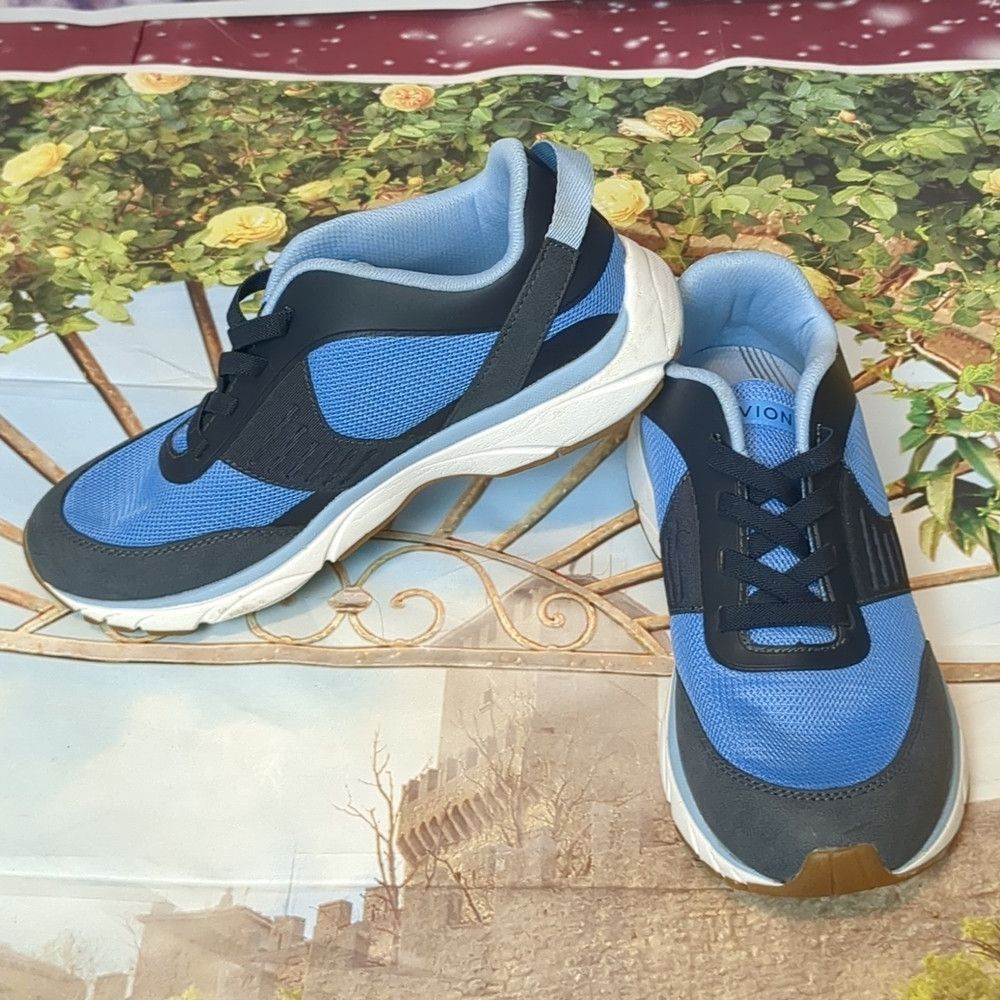 VIONIC Seville slip on shoes size 8.5