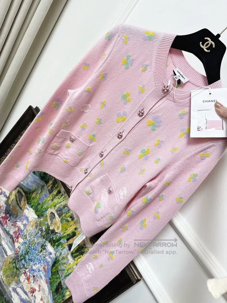 Chanel Chanel 24p pink clover pattern long-sleeved knitted cardig Size XS / US 0-2 / IT 36-38 - 4 Thumbnail
