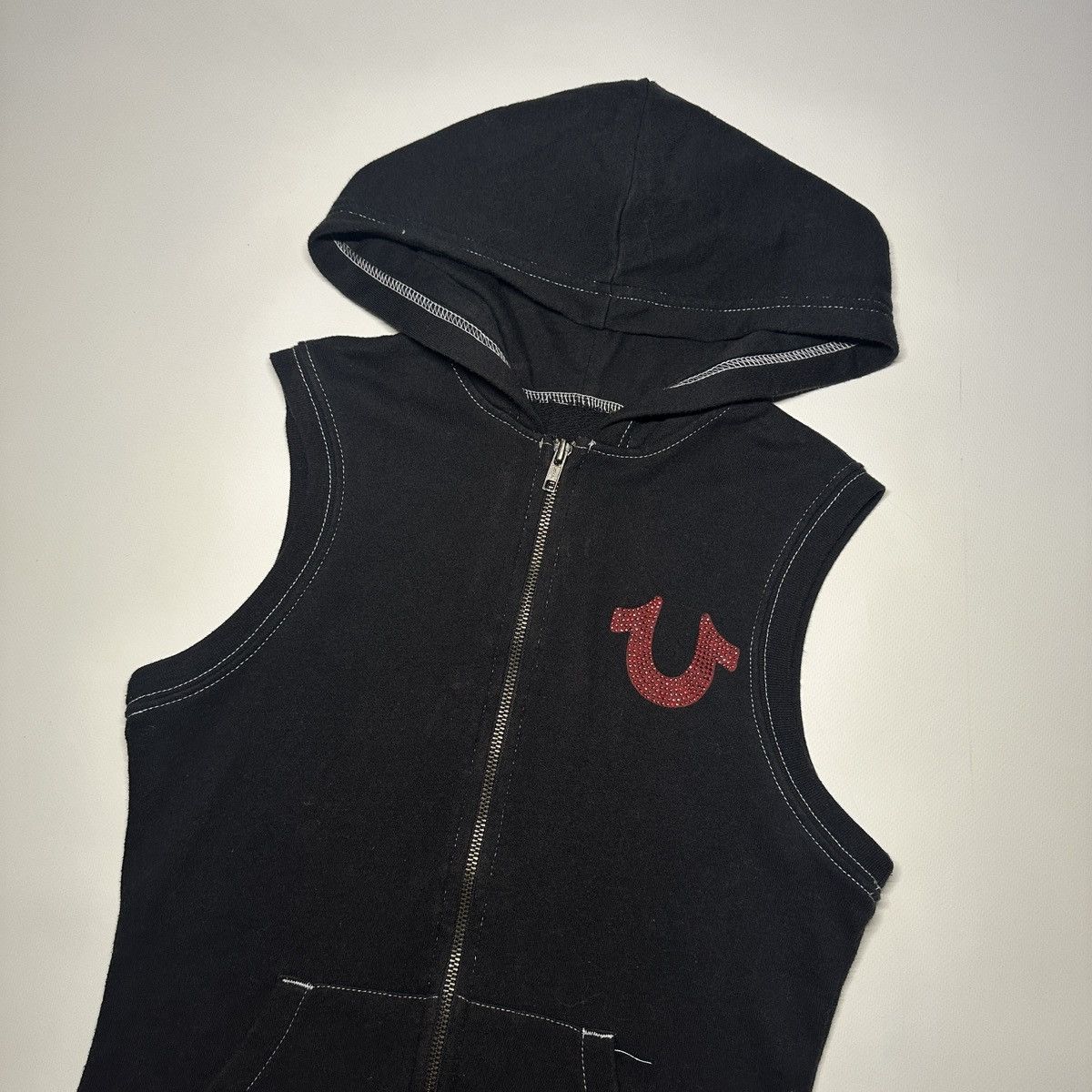 True Religion TRUE RELIGION Sleeveless Hoodie with Crystal Retail $148 Size XS / US 0-2 / IT 36-38 - 2 Thumbnail